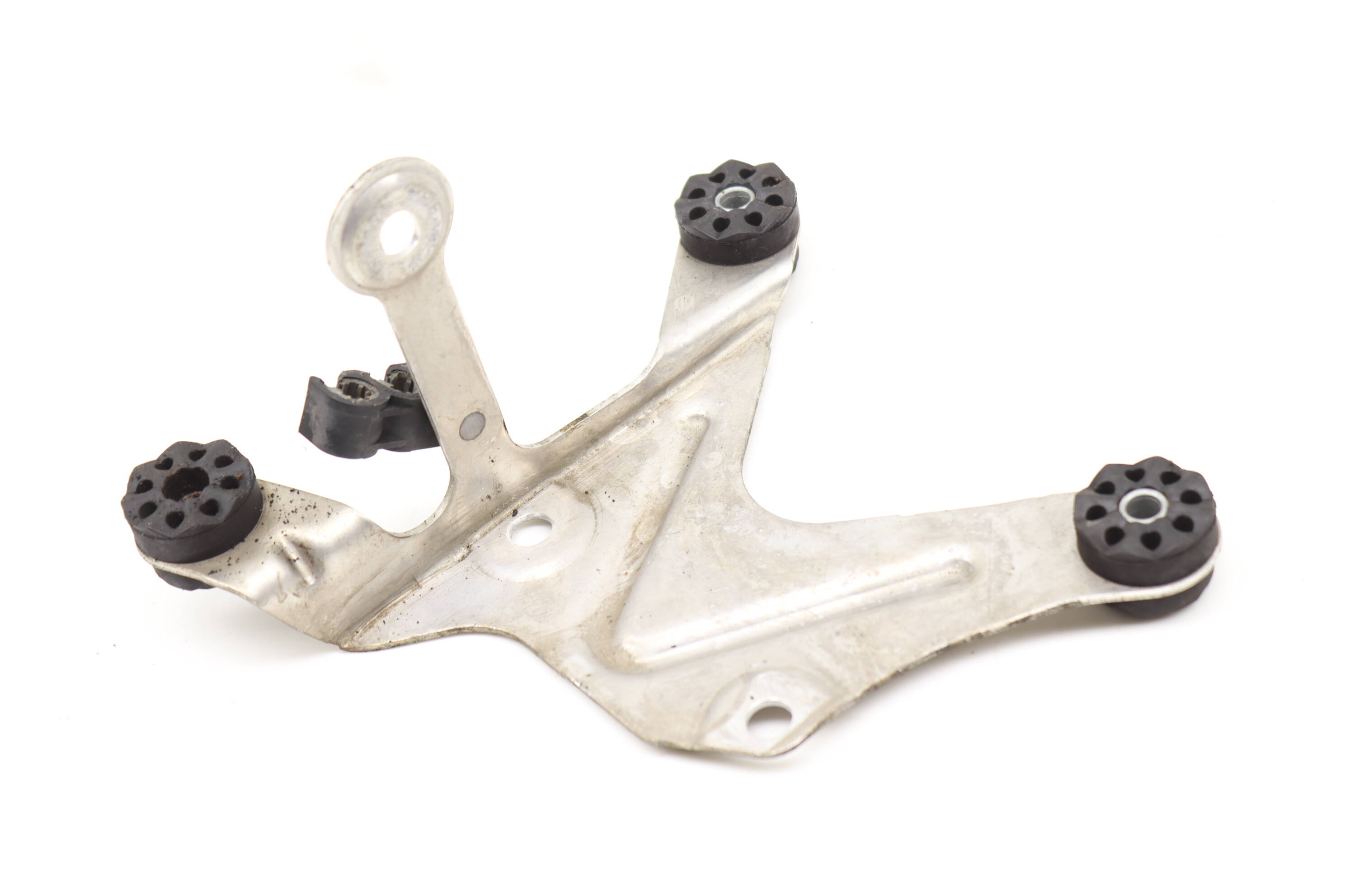 Abs&#x20;Pump&#x20;&#x2F;&#x20;Module&#x20;Mount&#x20;Bracket&#x20;34516775355