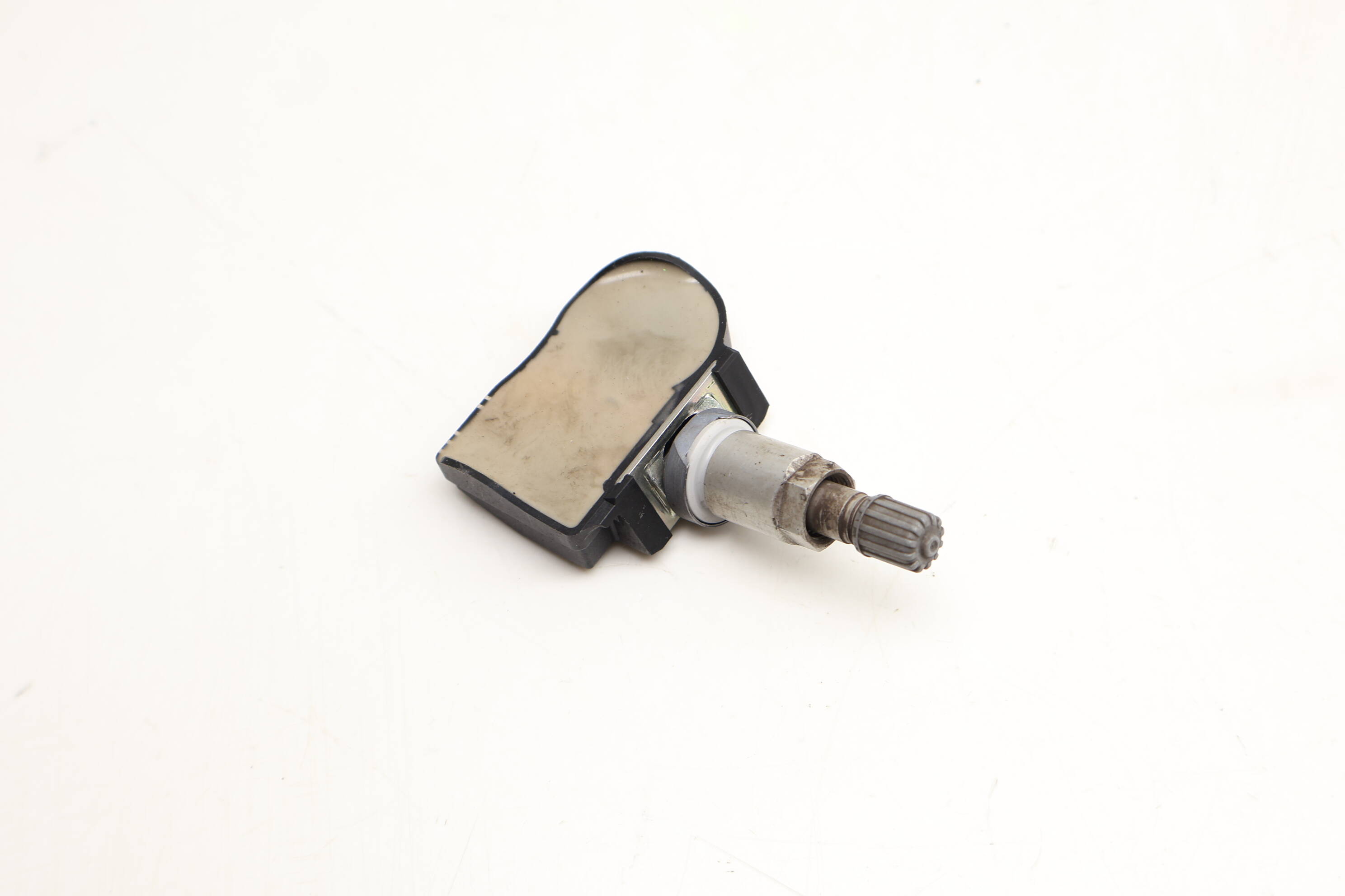 Tire Pressure Sensor / Tpms GX631A159AA
