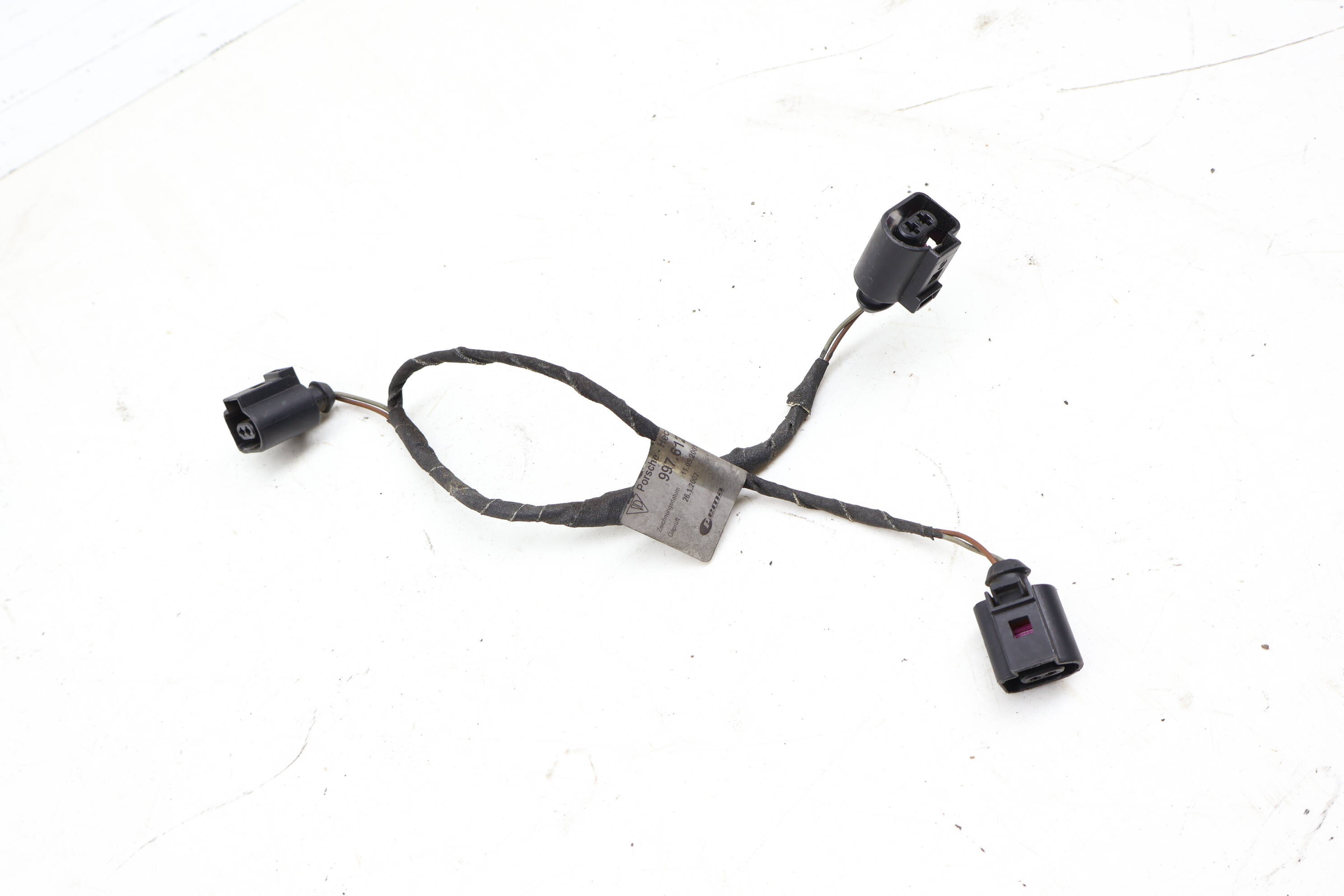 License Plate Light Wiring Harness 99761266000