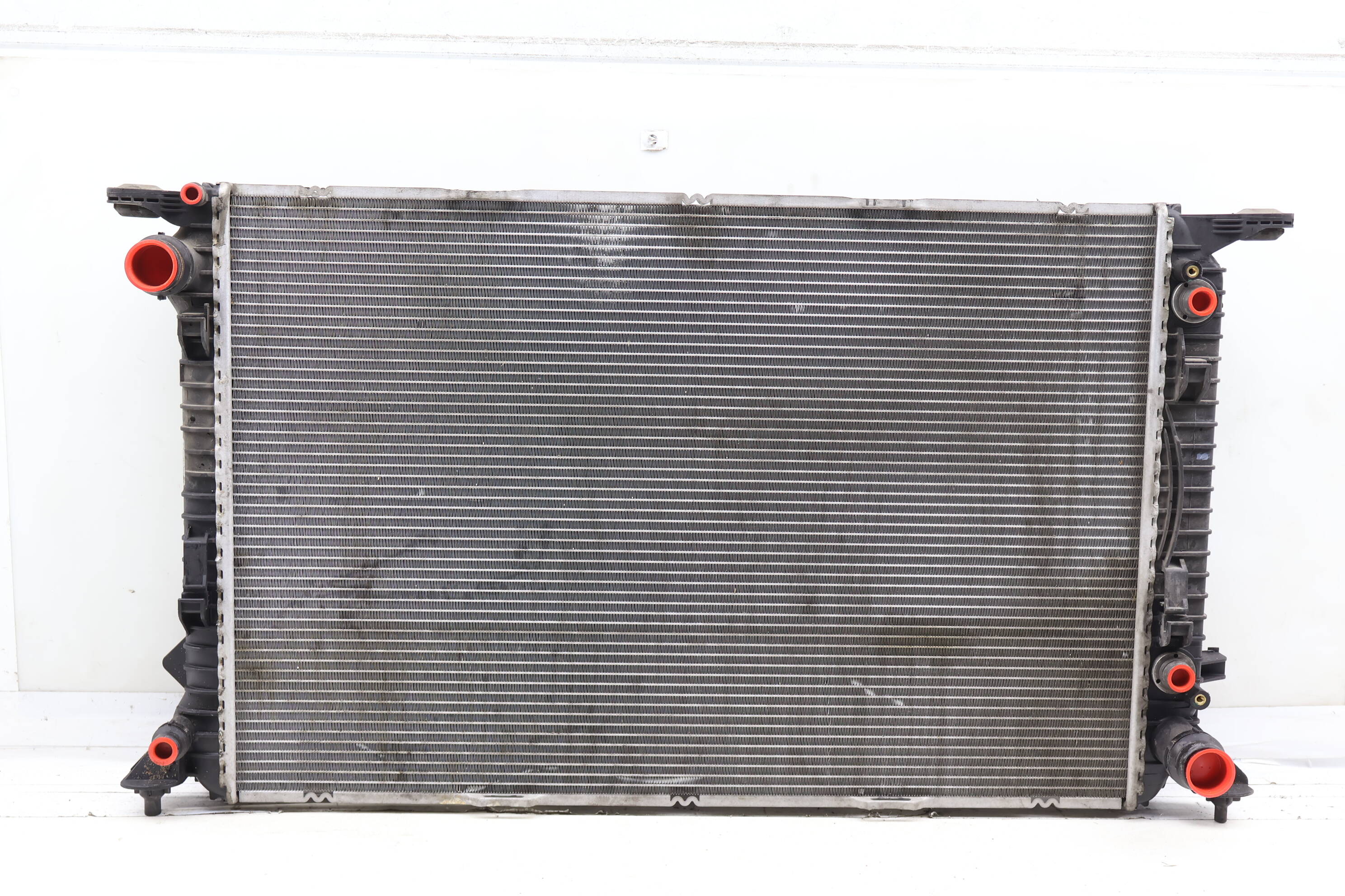 Radiator 8K0121251AA