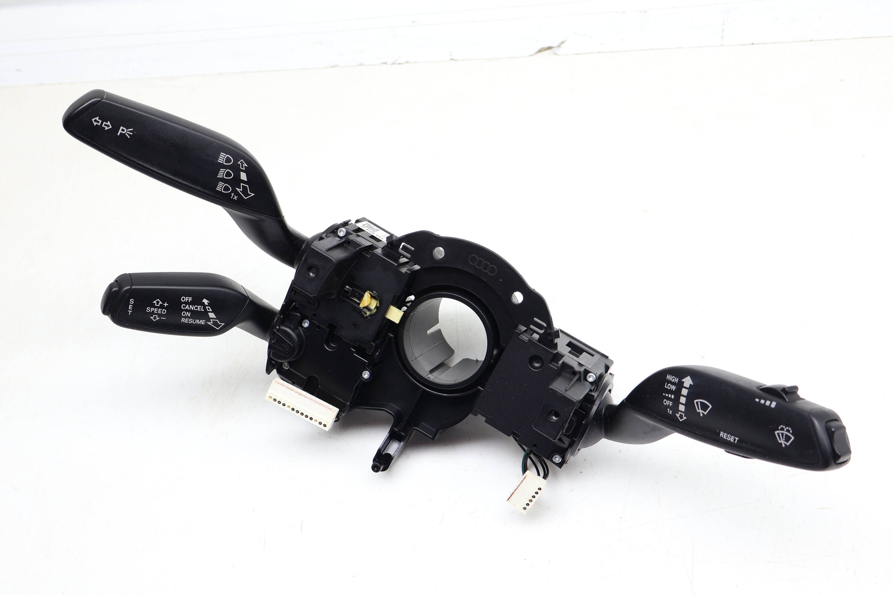 Steering Column Multifunction Switch / Stalk 4G8953502AA