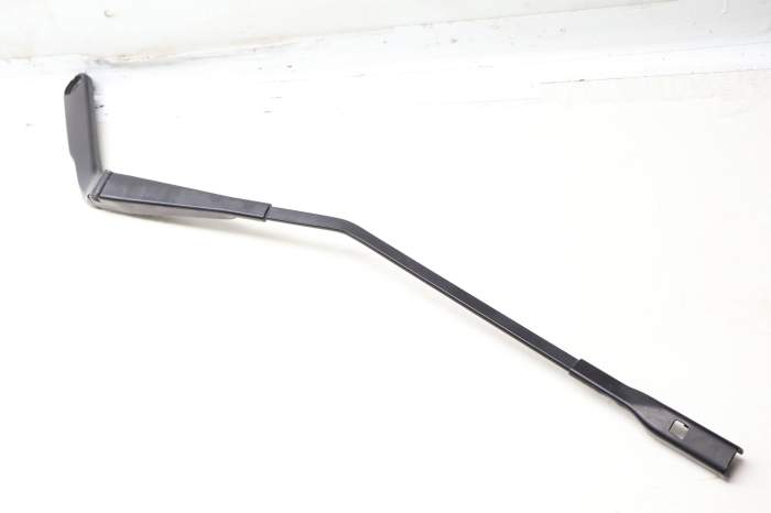 Windshield Wiper Arm 97062816101 main product photo
