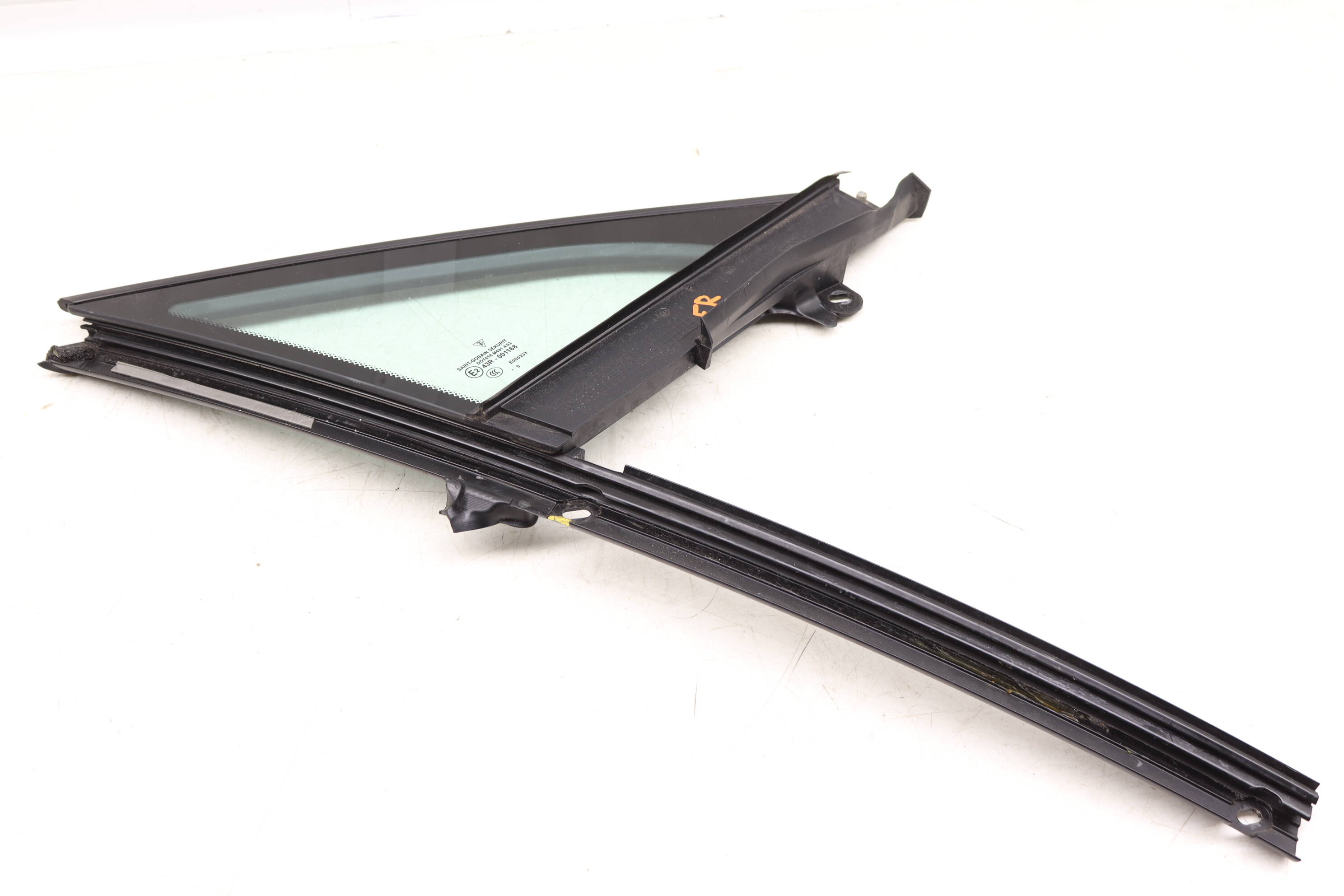 Side Door Window Glass 97054231202