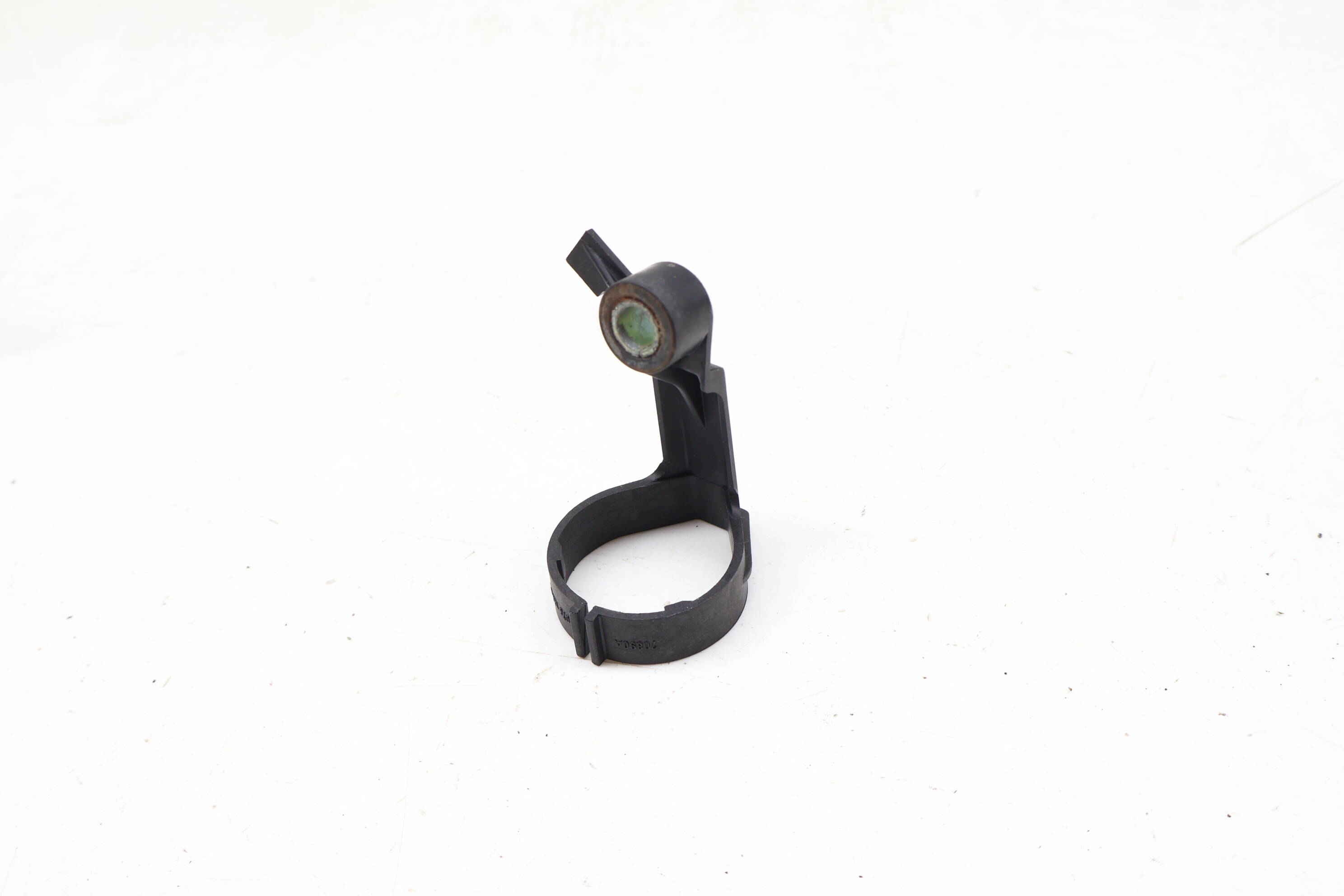 Check Valve Mount Bracket 078122349
