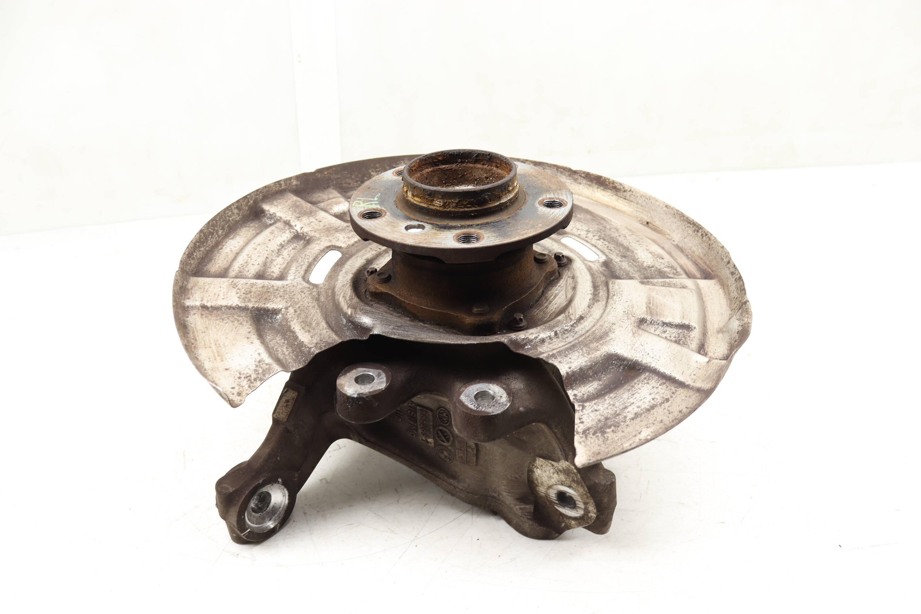 BMW Rear Left Spindle Knuckle W/ Wheel Bearing 33306852891