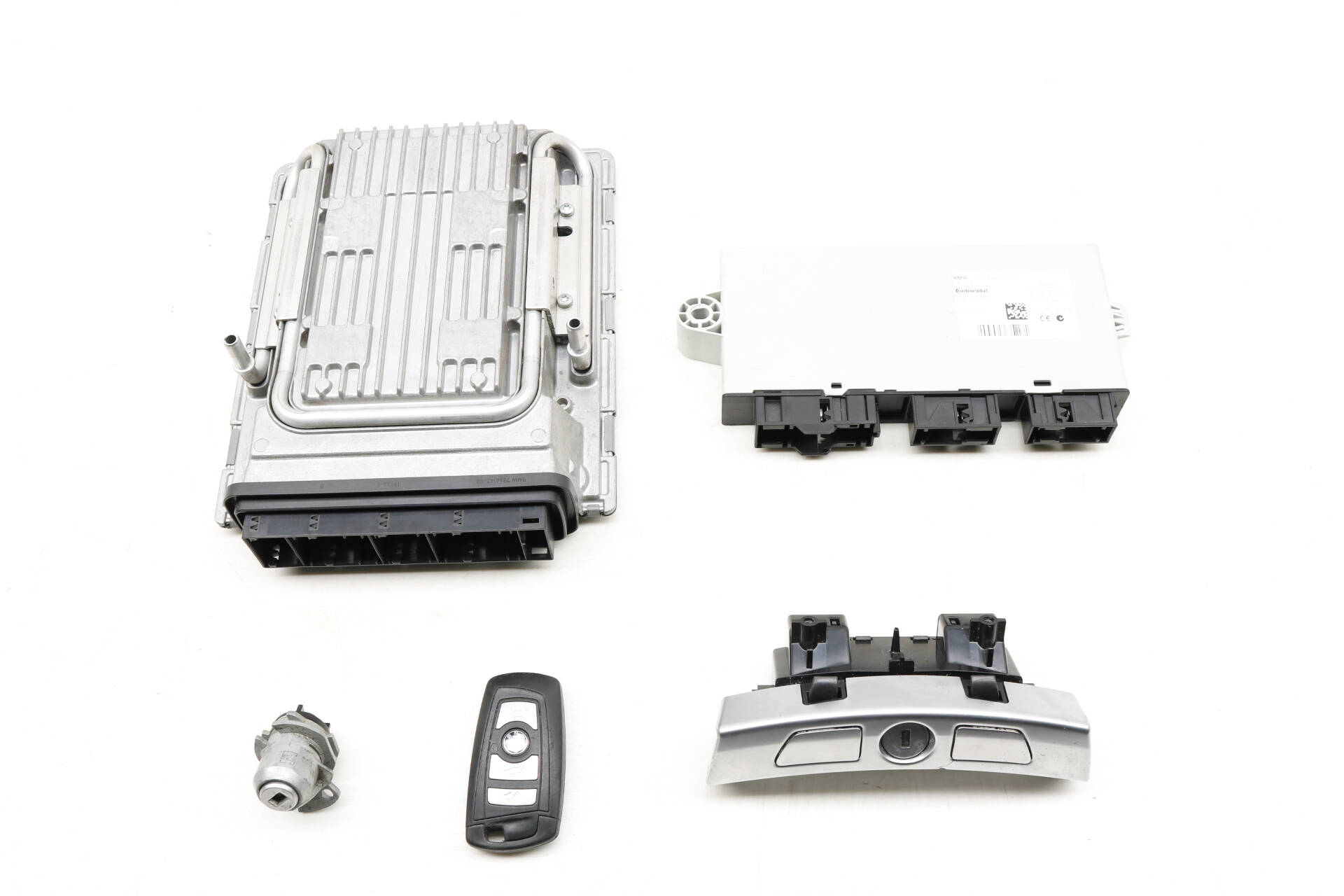 BMW Ecu Dme / Cas4 Theft Locking Module / Lock Cylinder W/ Key