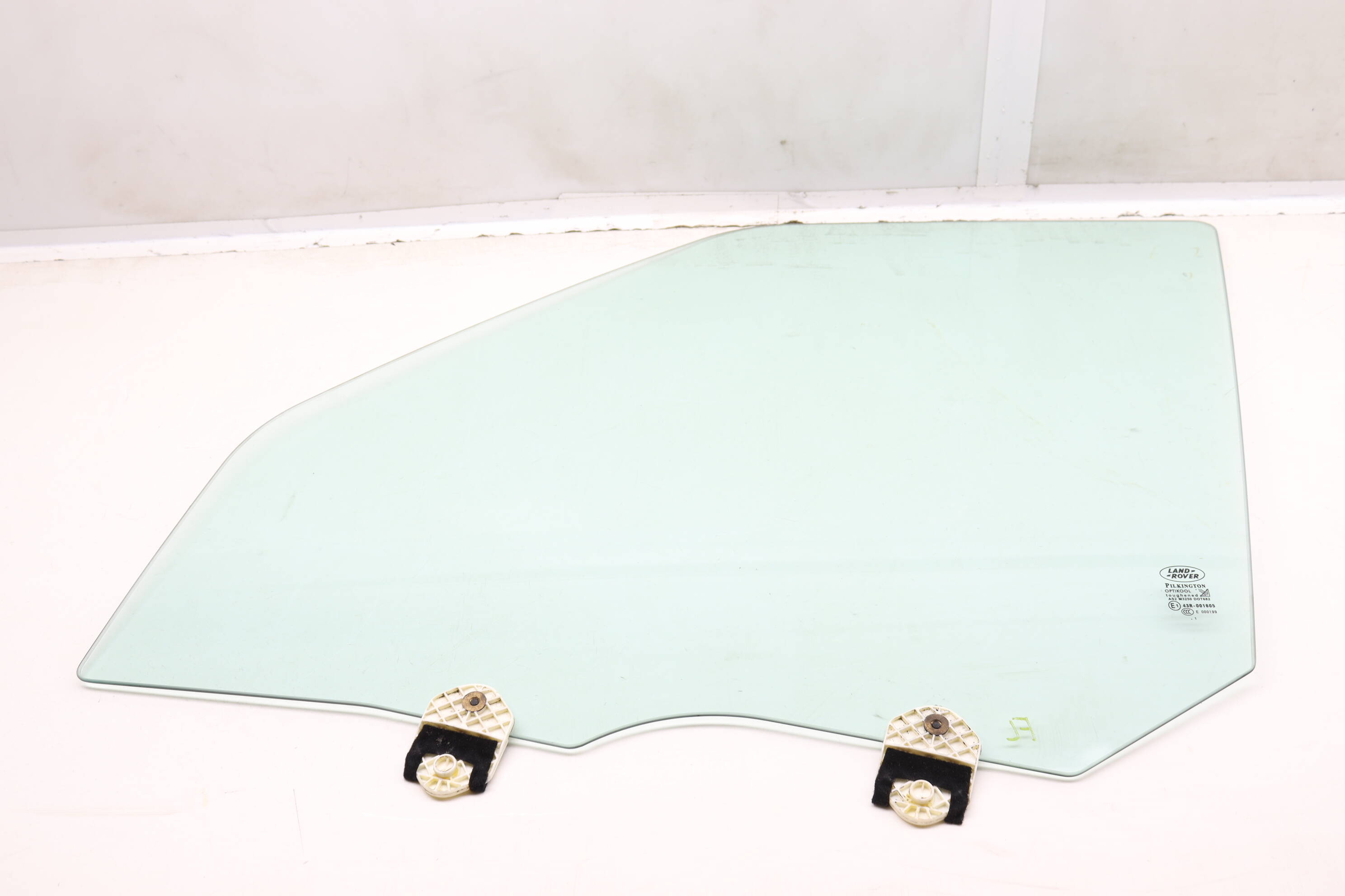 Door Window Glass LR029103