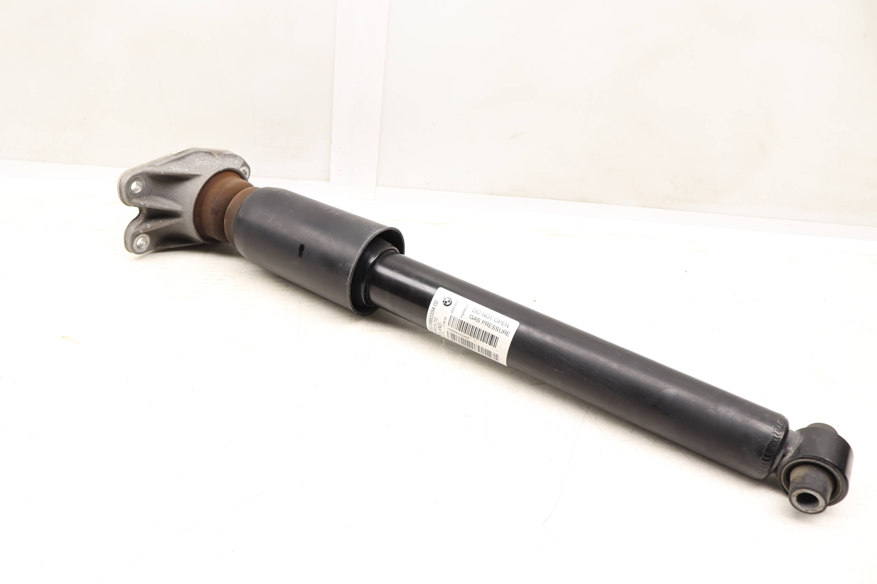 BMW Rear Strut / Shock Absorber (M) (430i, 440i) 33526883334
