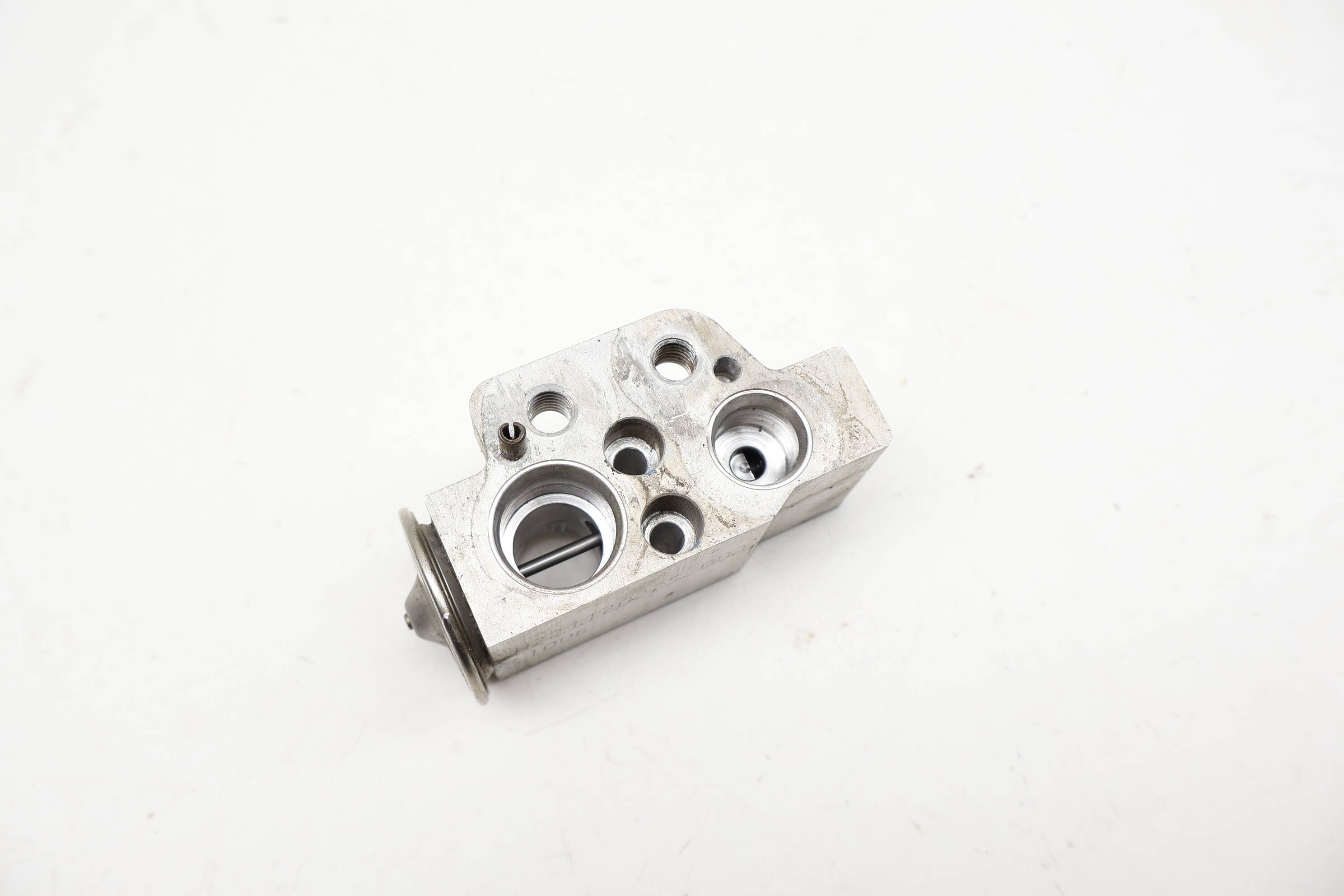 Ac Expansion Valve 1K0820679
