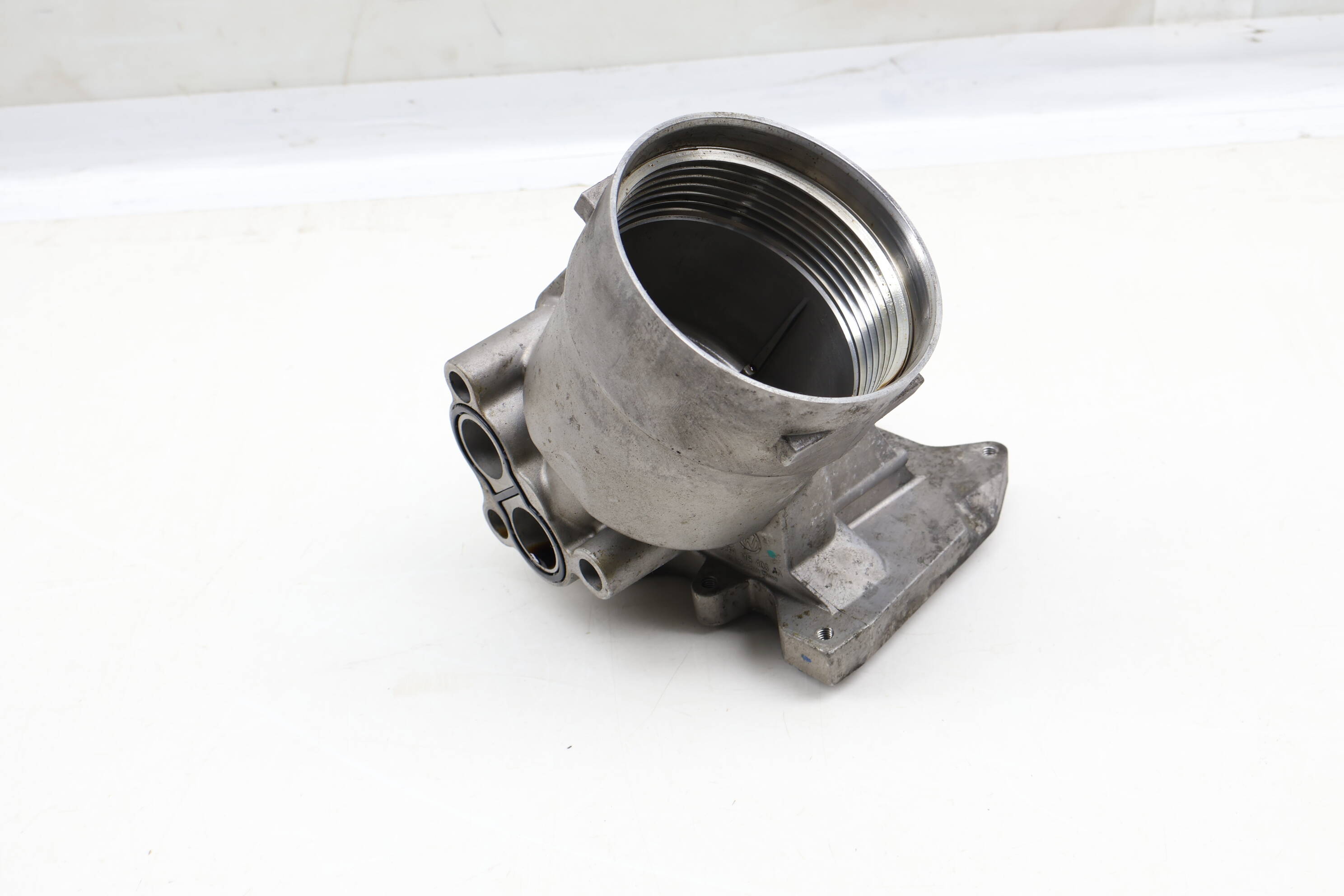 Engine&#x20;Oil&#x20;Filter&#x20;Housing&#x20;03H115403AA