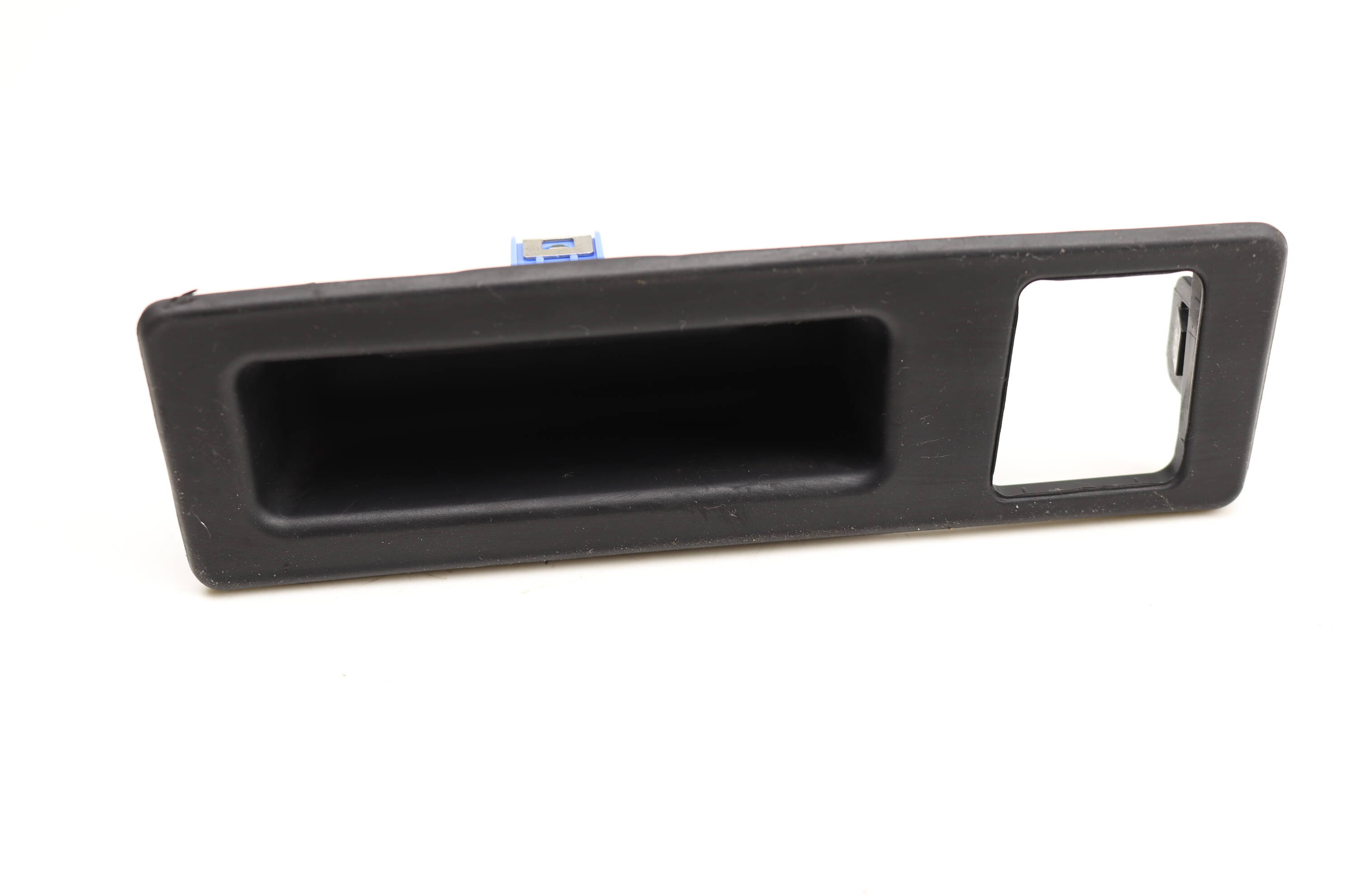 Trunk Lid Handle / Switch 51247368753