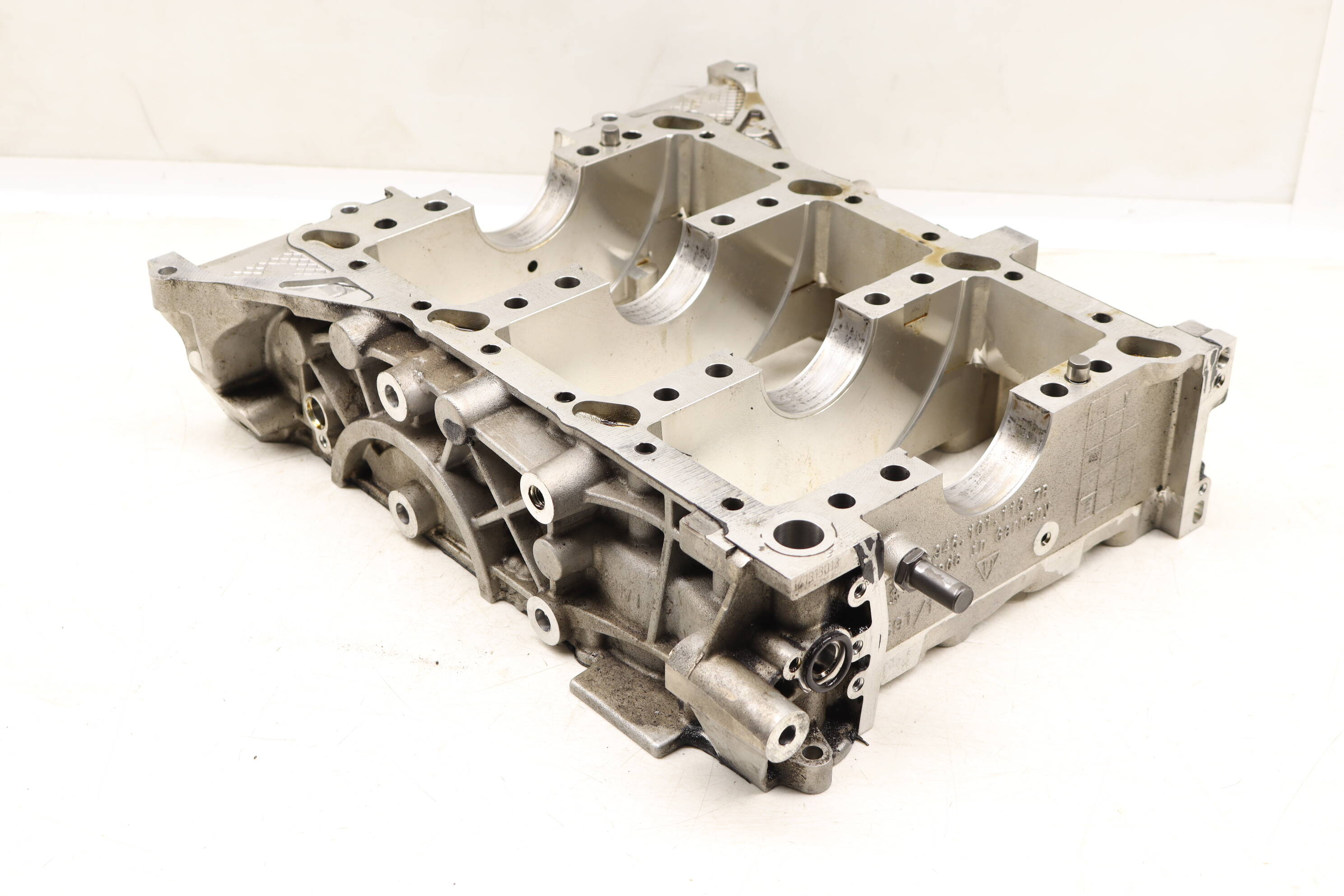 Crankshaft Housing / Lower Engine Block 94610100130