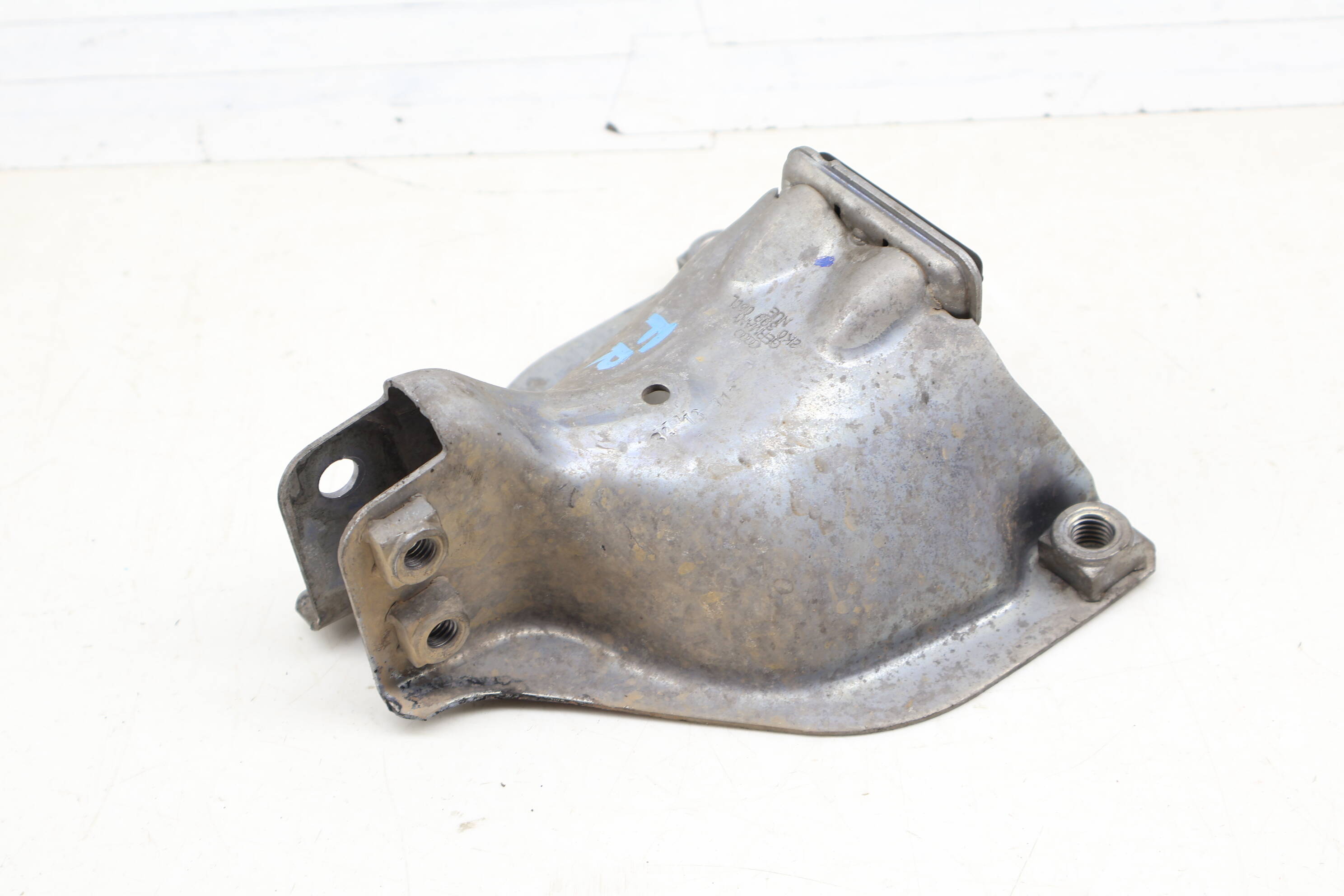 Engine Mount Bracket Plate 8K0399060L