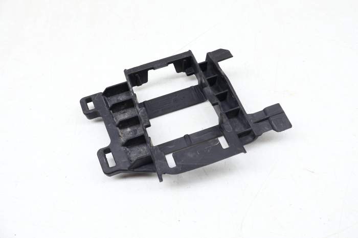 Bumper / Blind Spot Detection Sensor / Module Bracket 1668840215 main product photo
