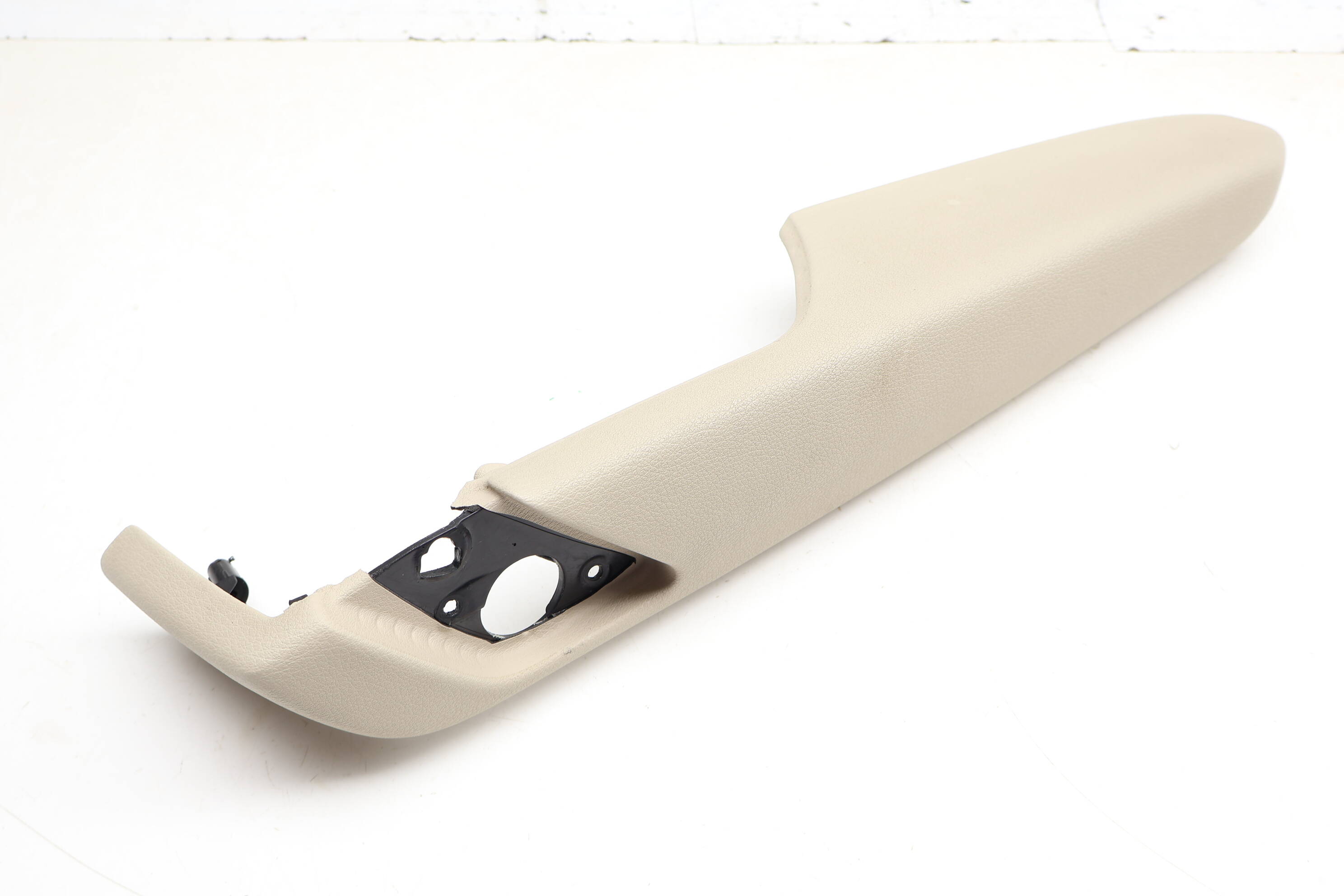 Door Panel Armrest / Arm Rest 80A867174