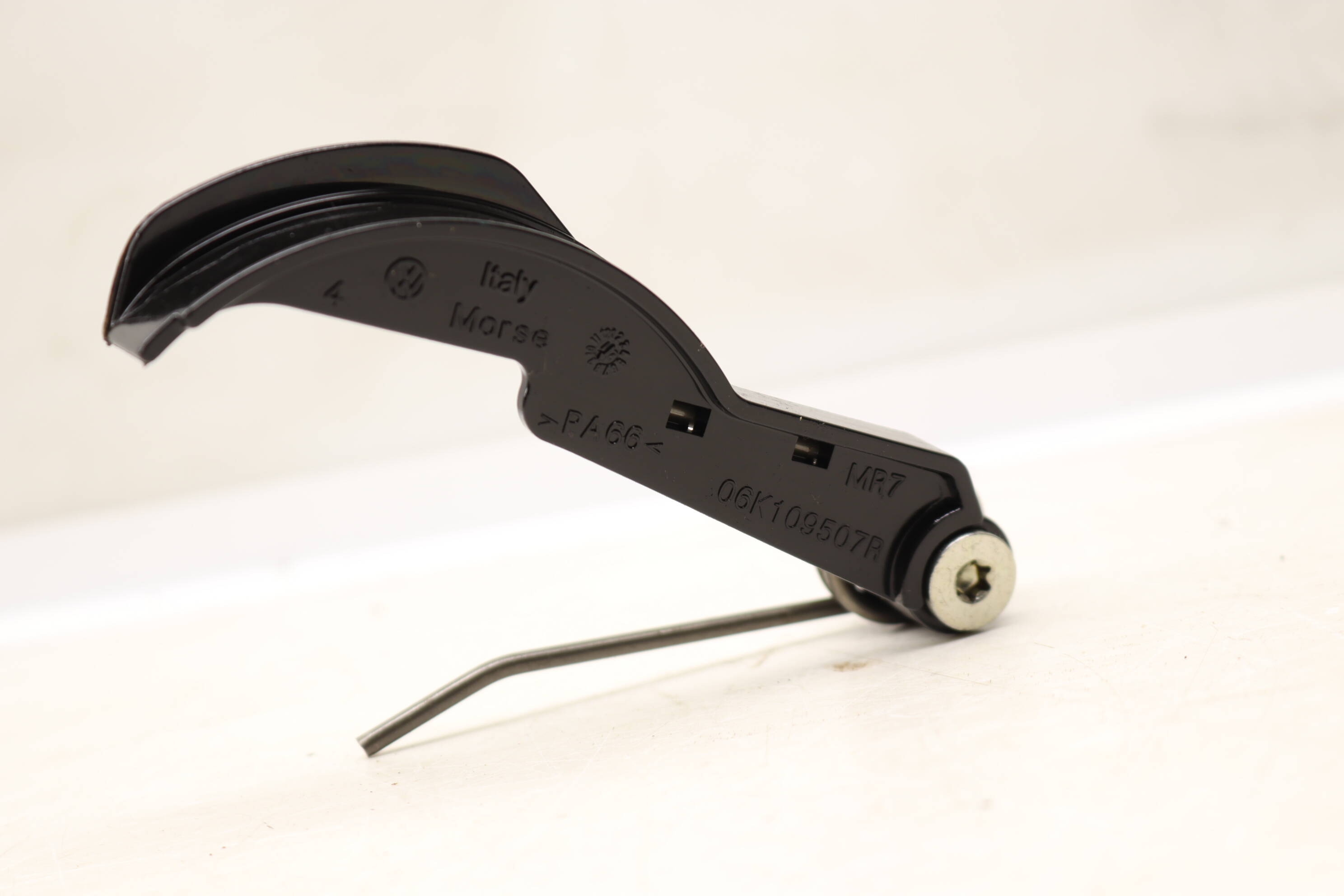 Engine Oil Pump Tensioner 06K109507R