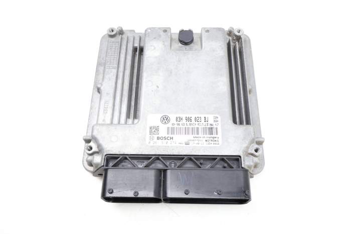 Ecu / Ecm / Engine Control Module 03H906023BJ 95861860360 main product photo