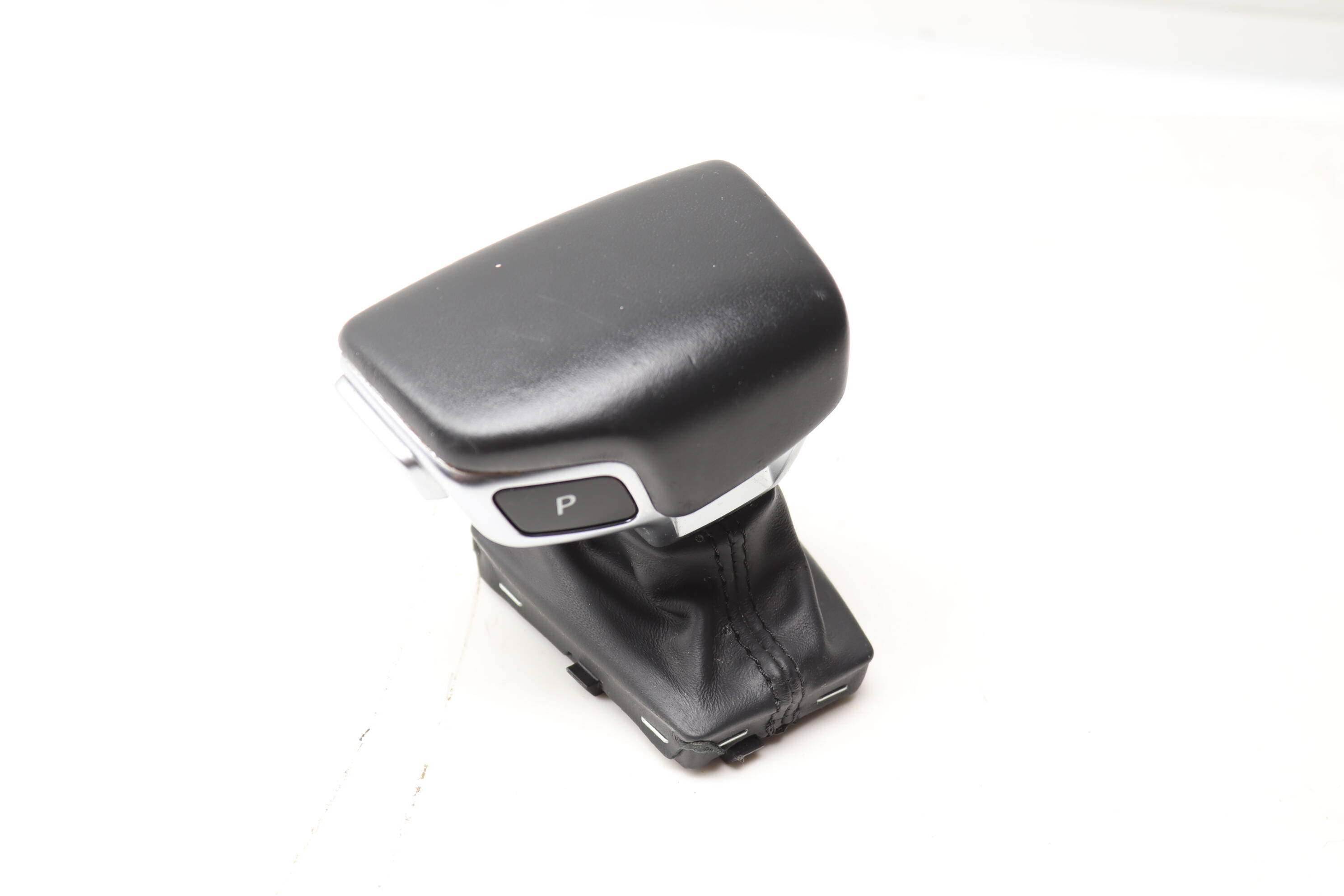 Automatic Shifter Knob W/ Boot 4M1713140G
