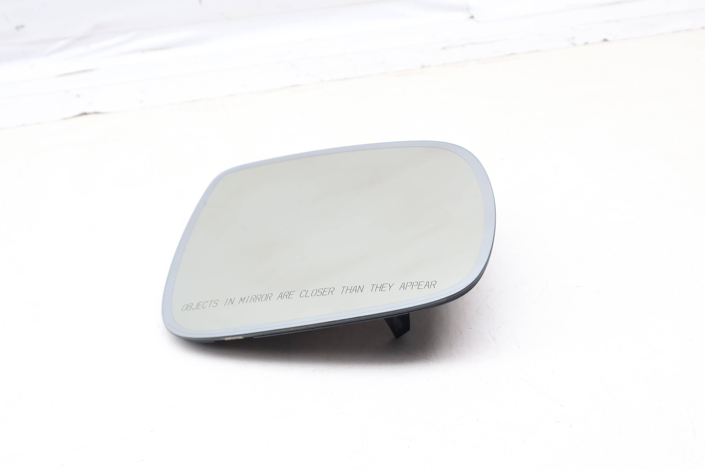 Side View Mirror Glass (Auto Dim) 8R0857536N