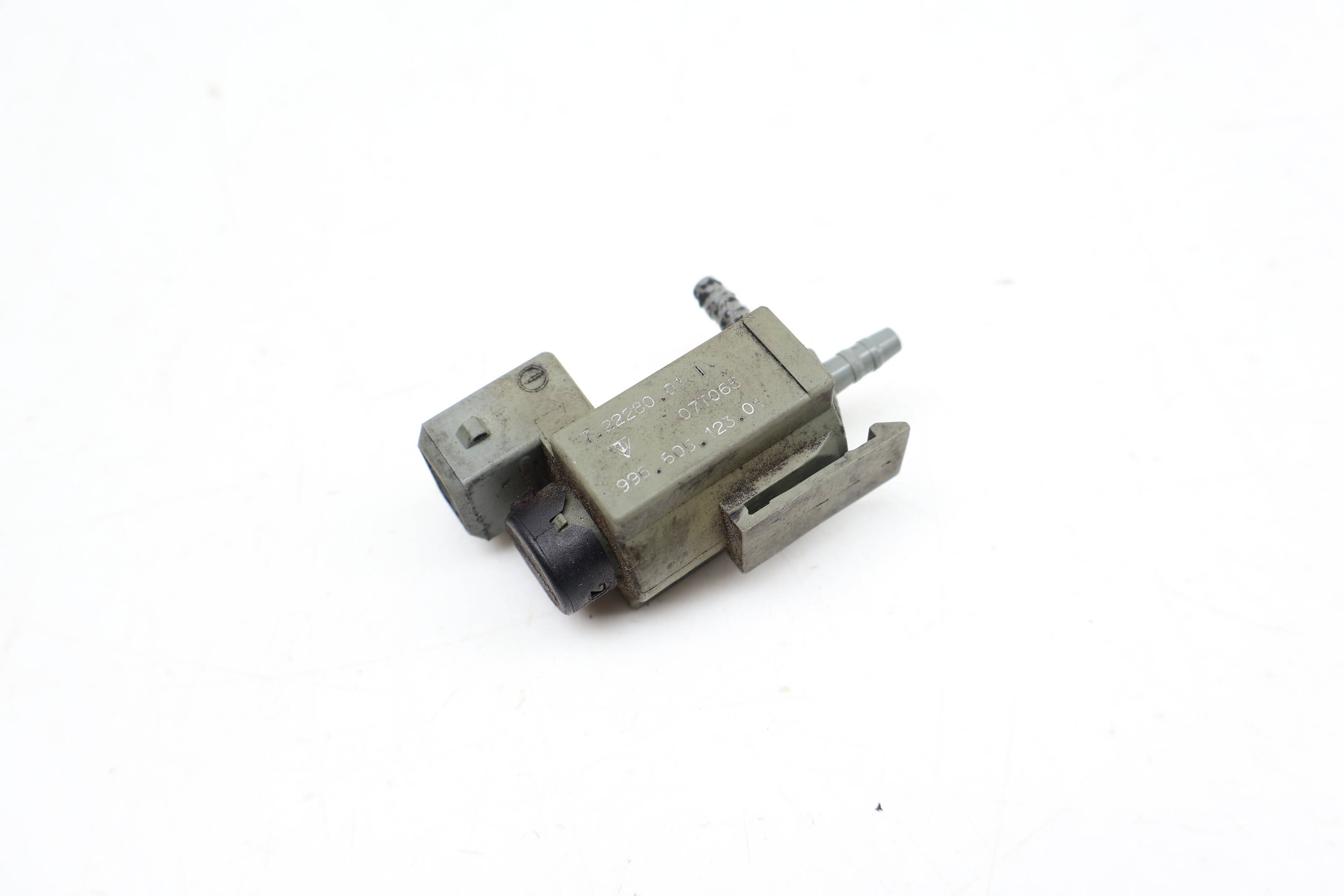 Intake Change-Over Vacuum Valve 99660512301