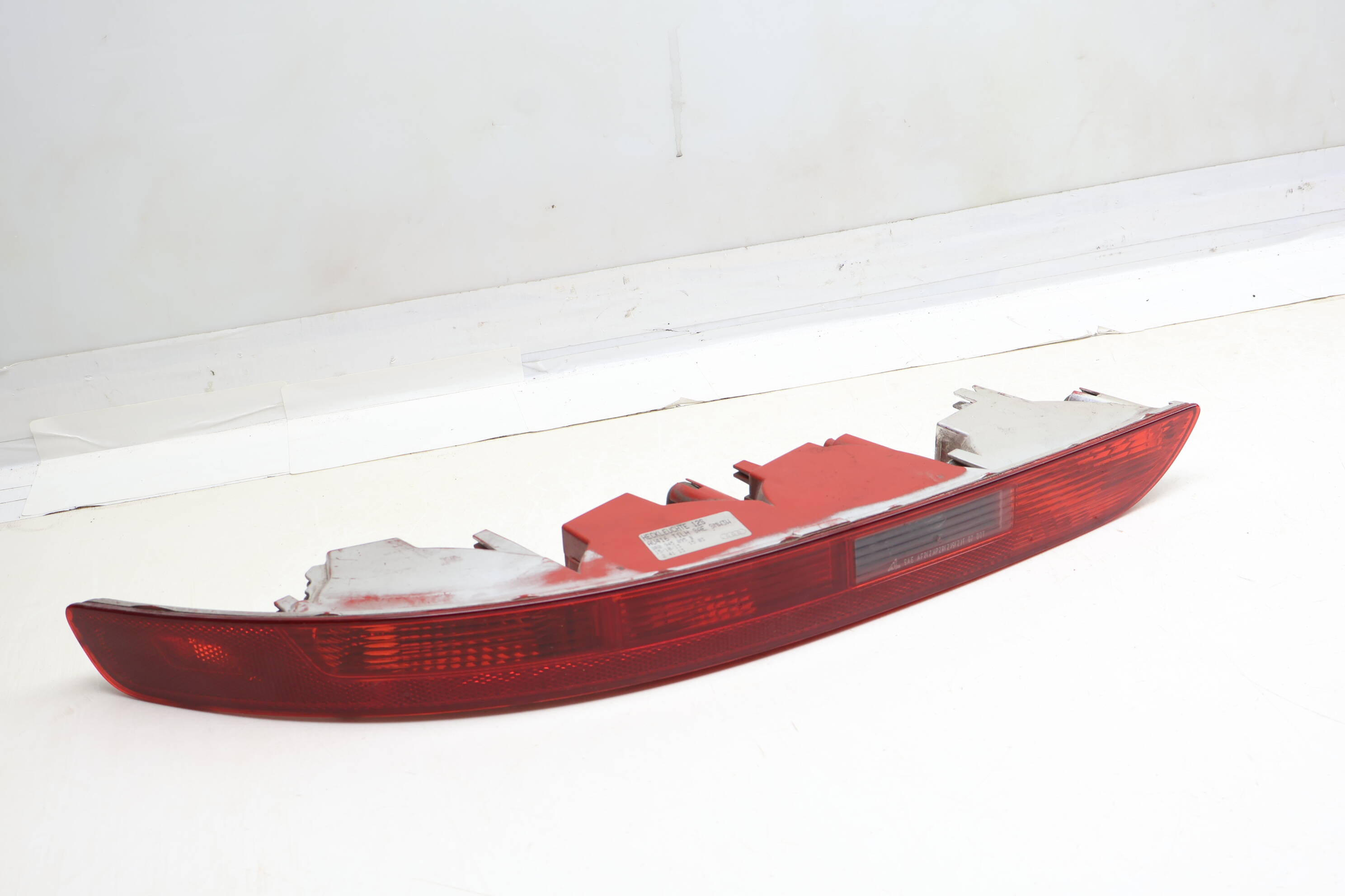 Lower Tail Light / Lamp 8R0945095B