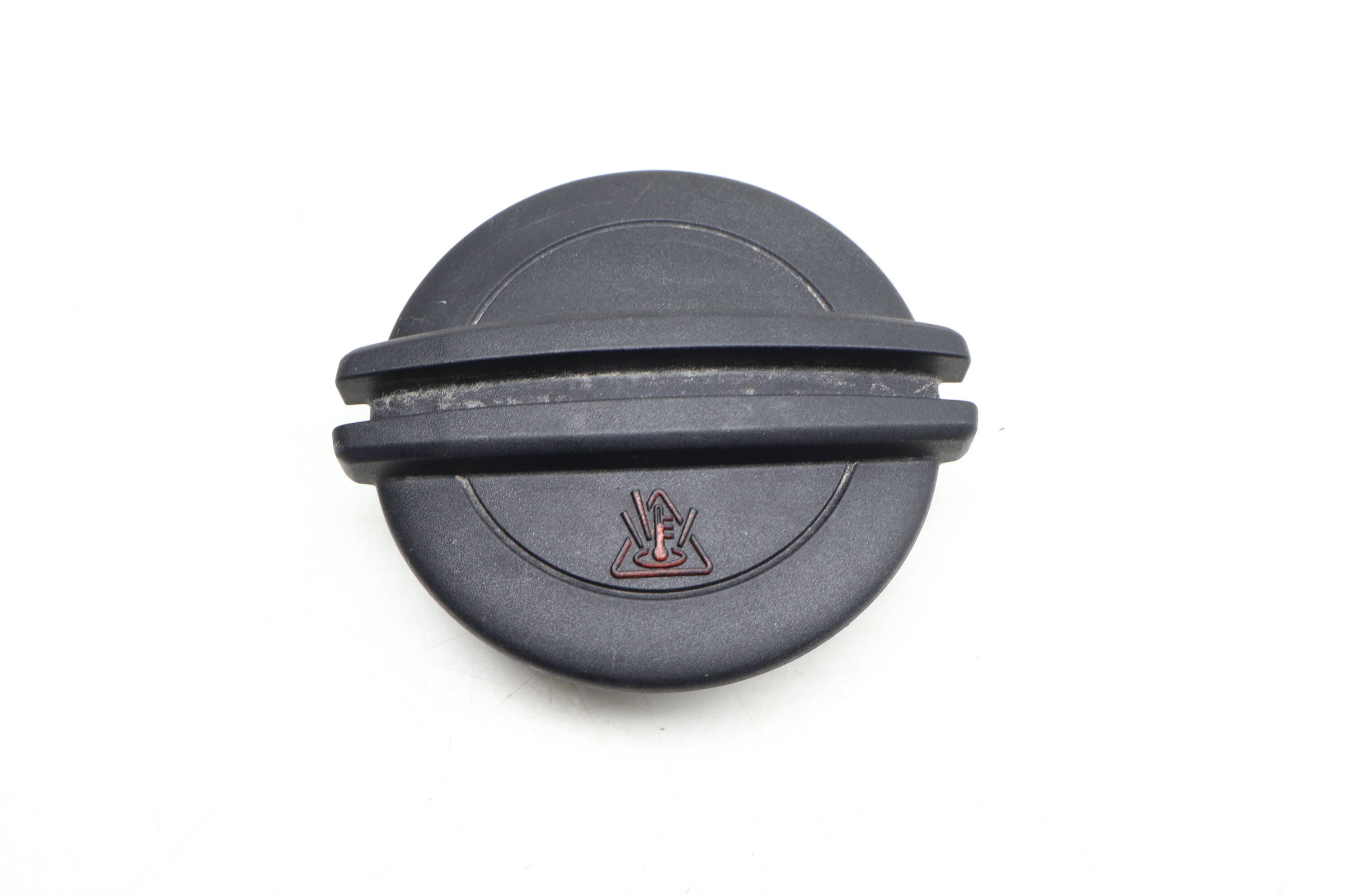 Coolant Reservoir / Tank / Bottle Cap 3C0121321