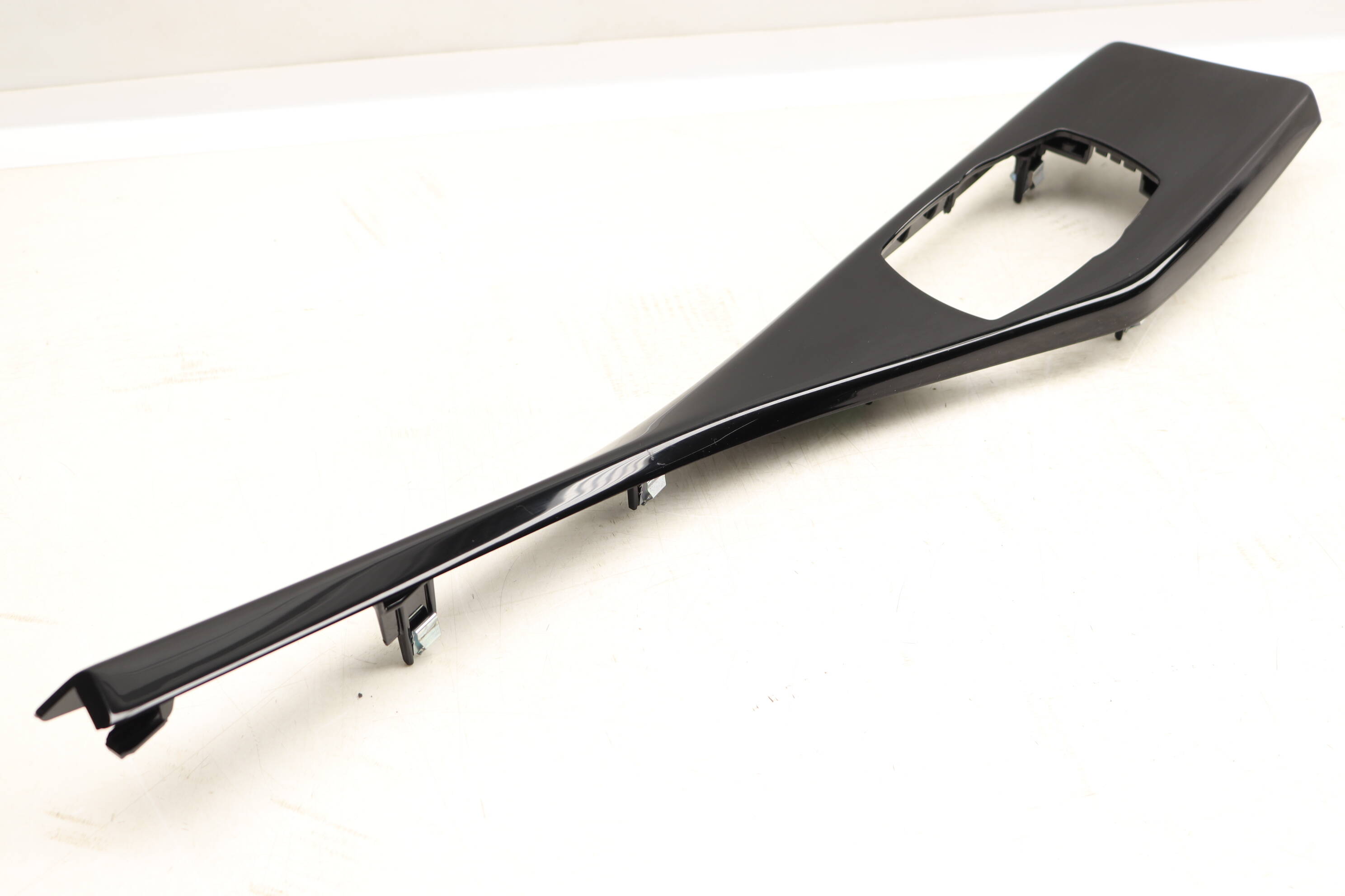 キャサリンページ BMW Front Center Console Cup Holder / Stoarge Bin 51169207320