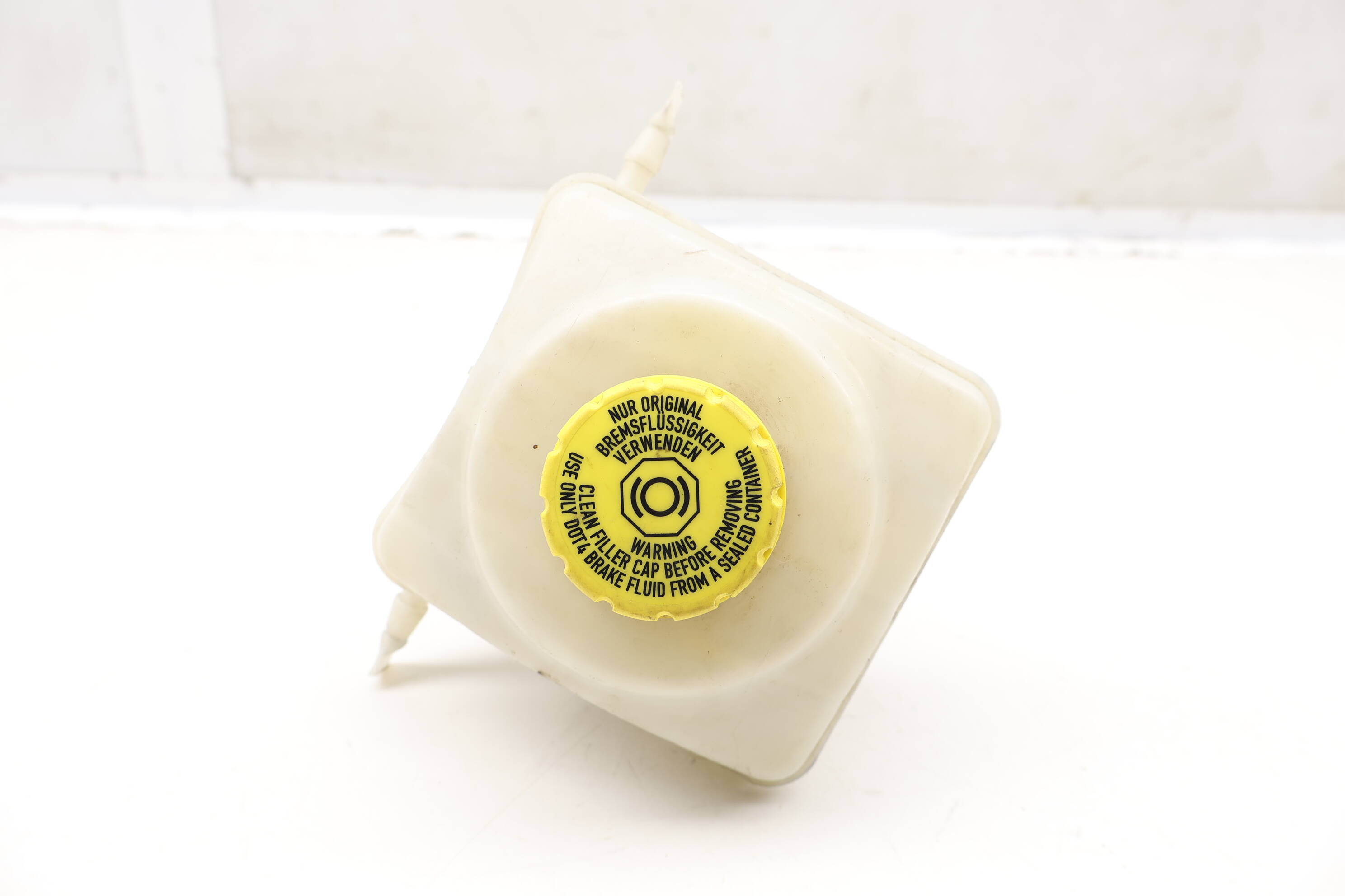 Brake Fluid Reservoir / Tank 97035501300