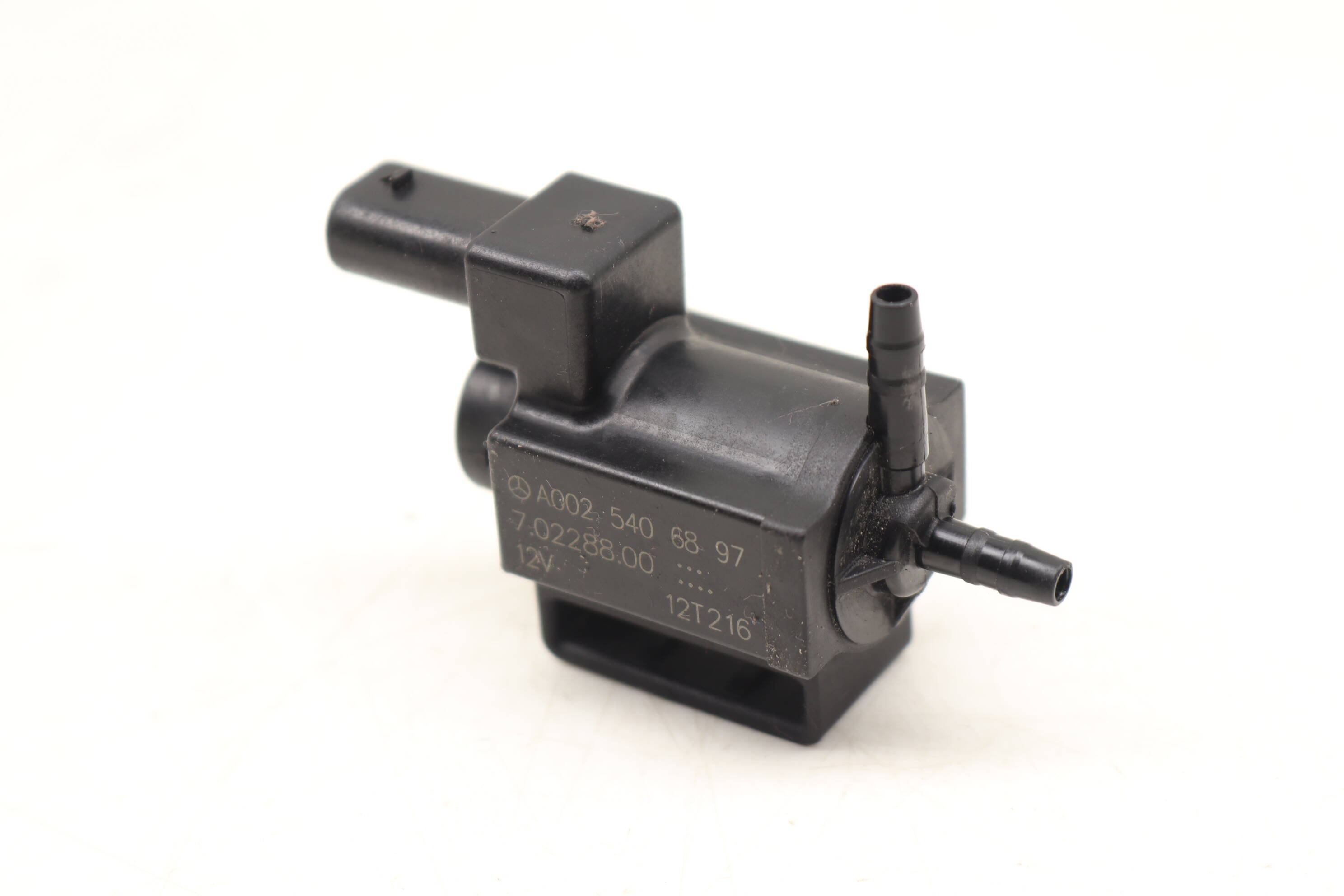 Intake Change-Over Vacuum Valve 0025406897