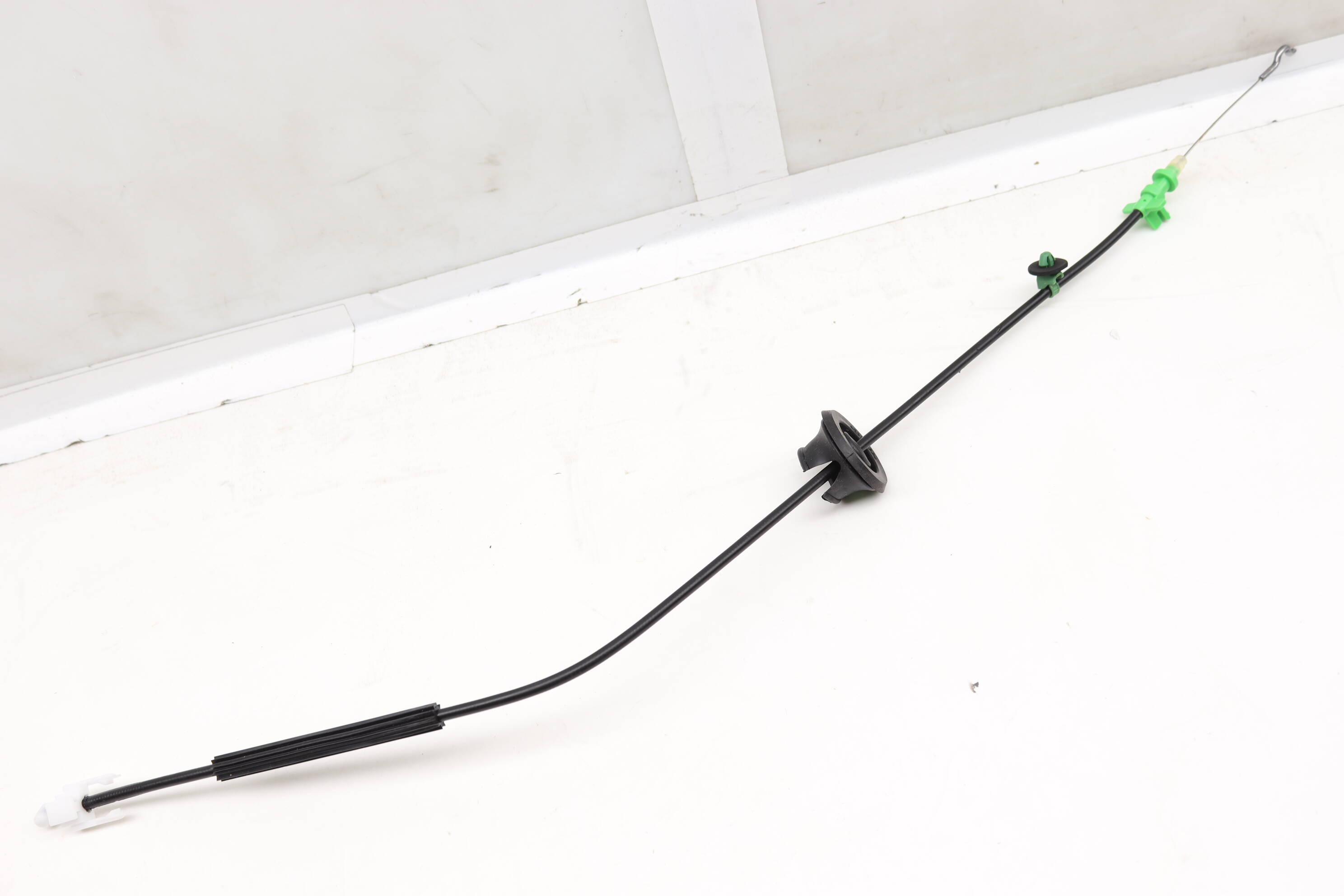 Interior Door Handle Release / Bowden Cable 9J1839085