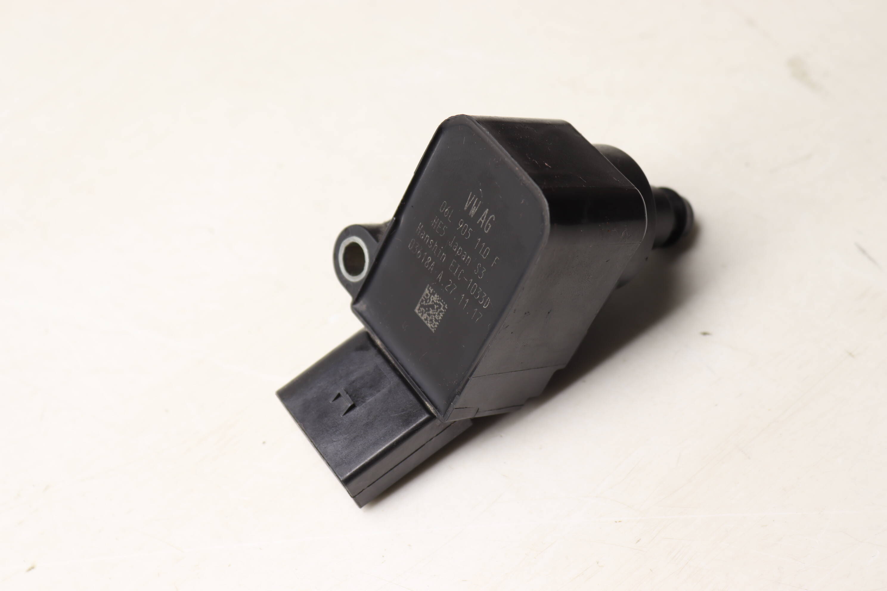 Ignition Coil / Pack 06L905110F