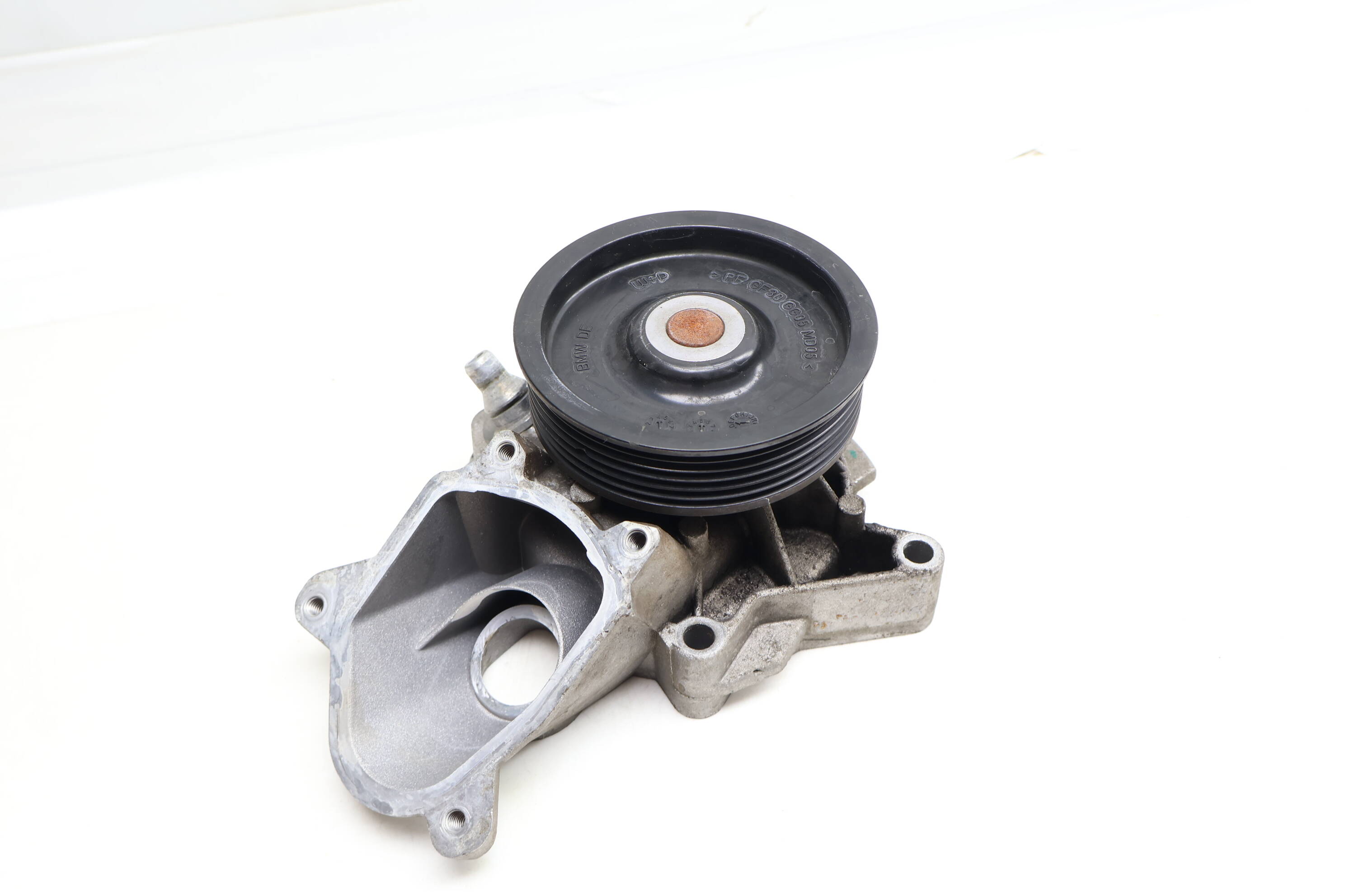 Coolant / Water Pump 11517801063