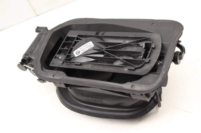 Gas / Fuel Filler Door Bracket 51177374537 main product photo