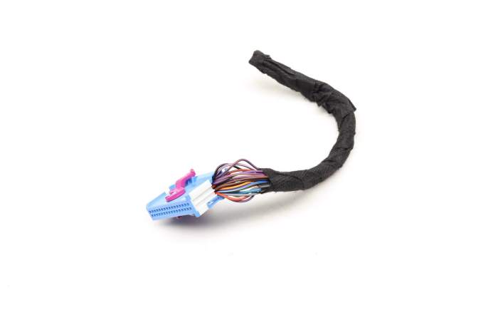 Instrument Cluster Wiring Connector / Pigtail main product photo