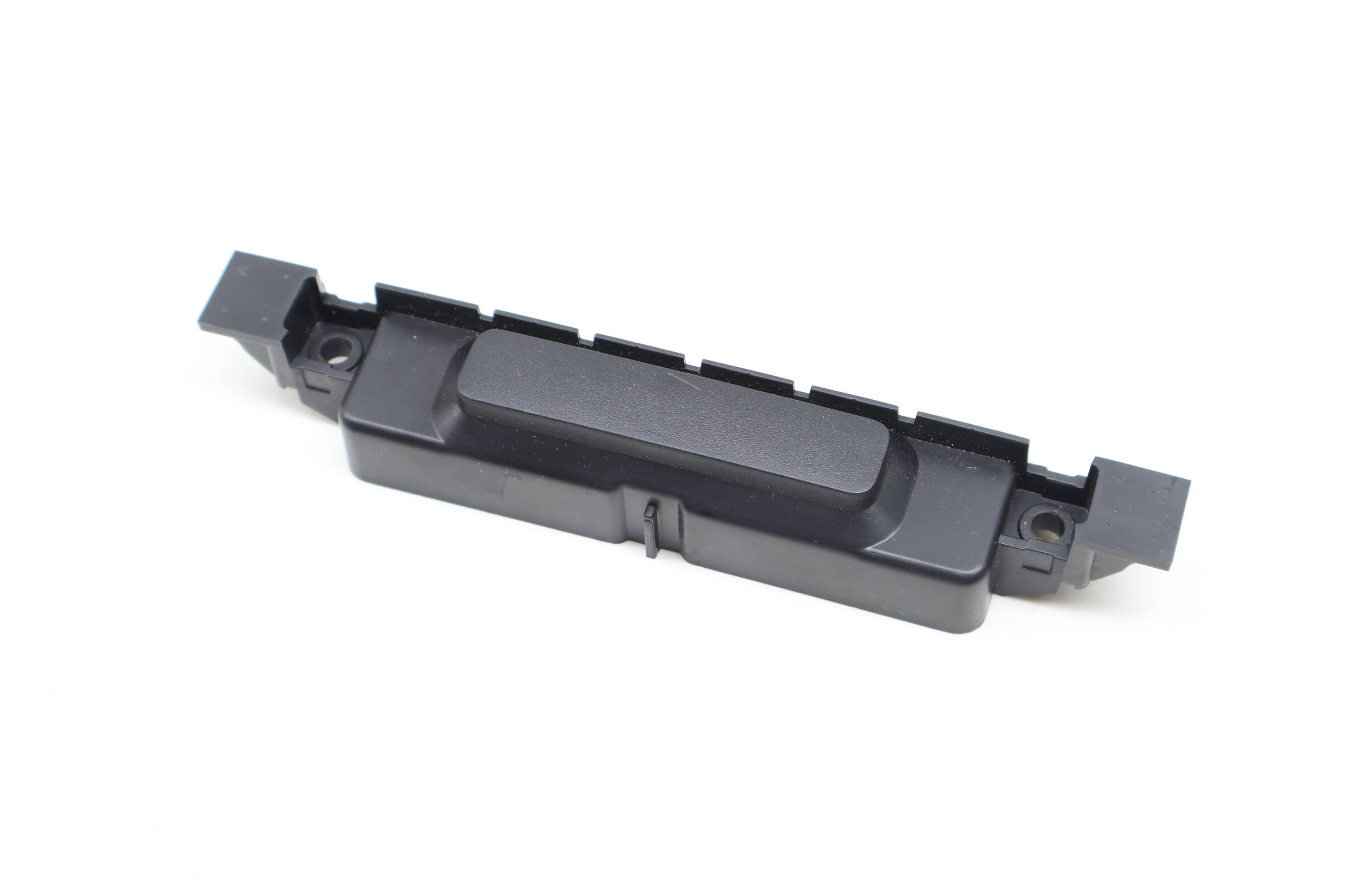 Center Console Trim (Lower) J8A2044E19AB