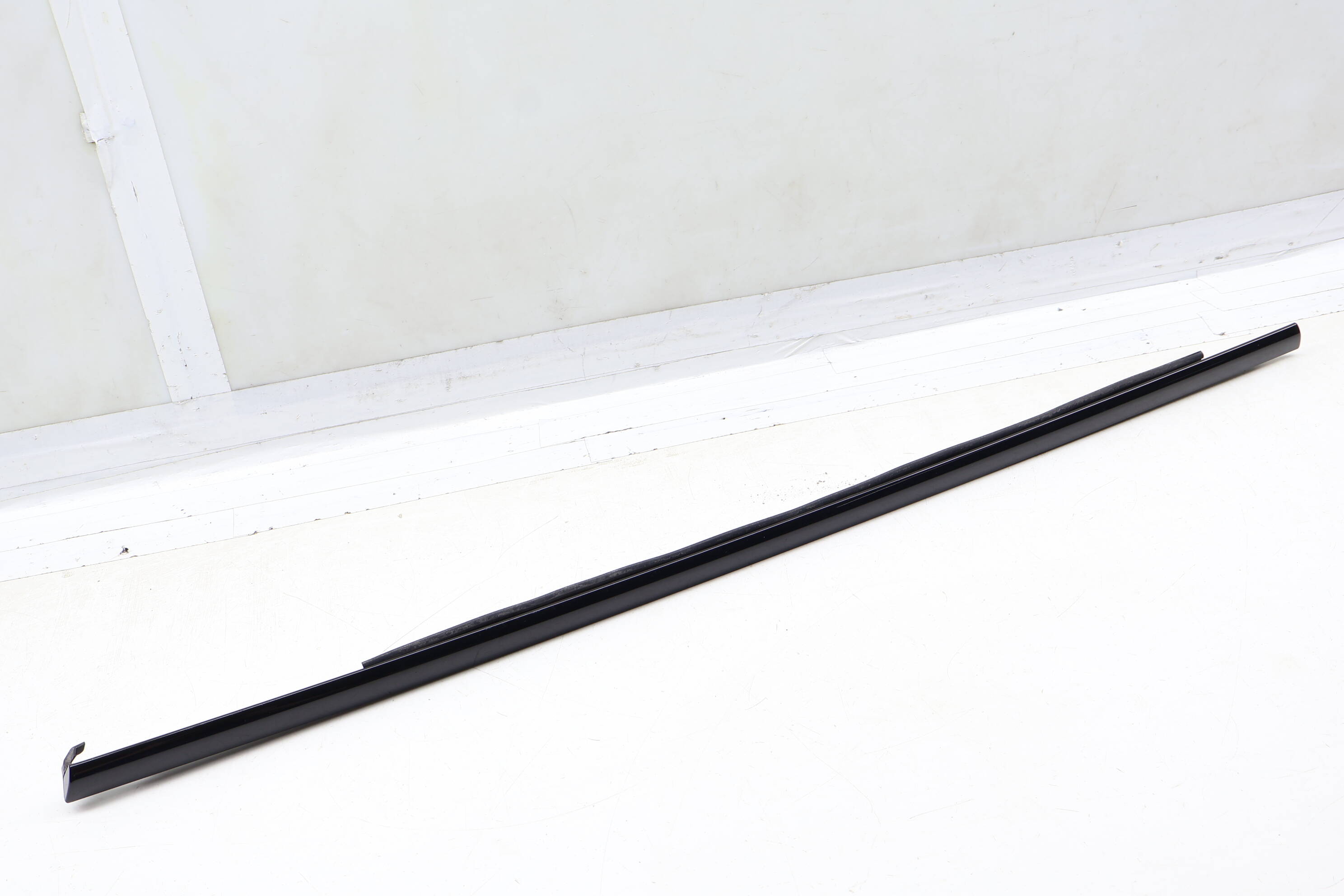 Door Window Slot Seal / Trim 9Y0839476J