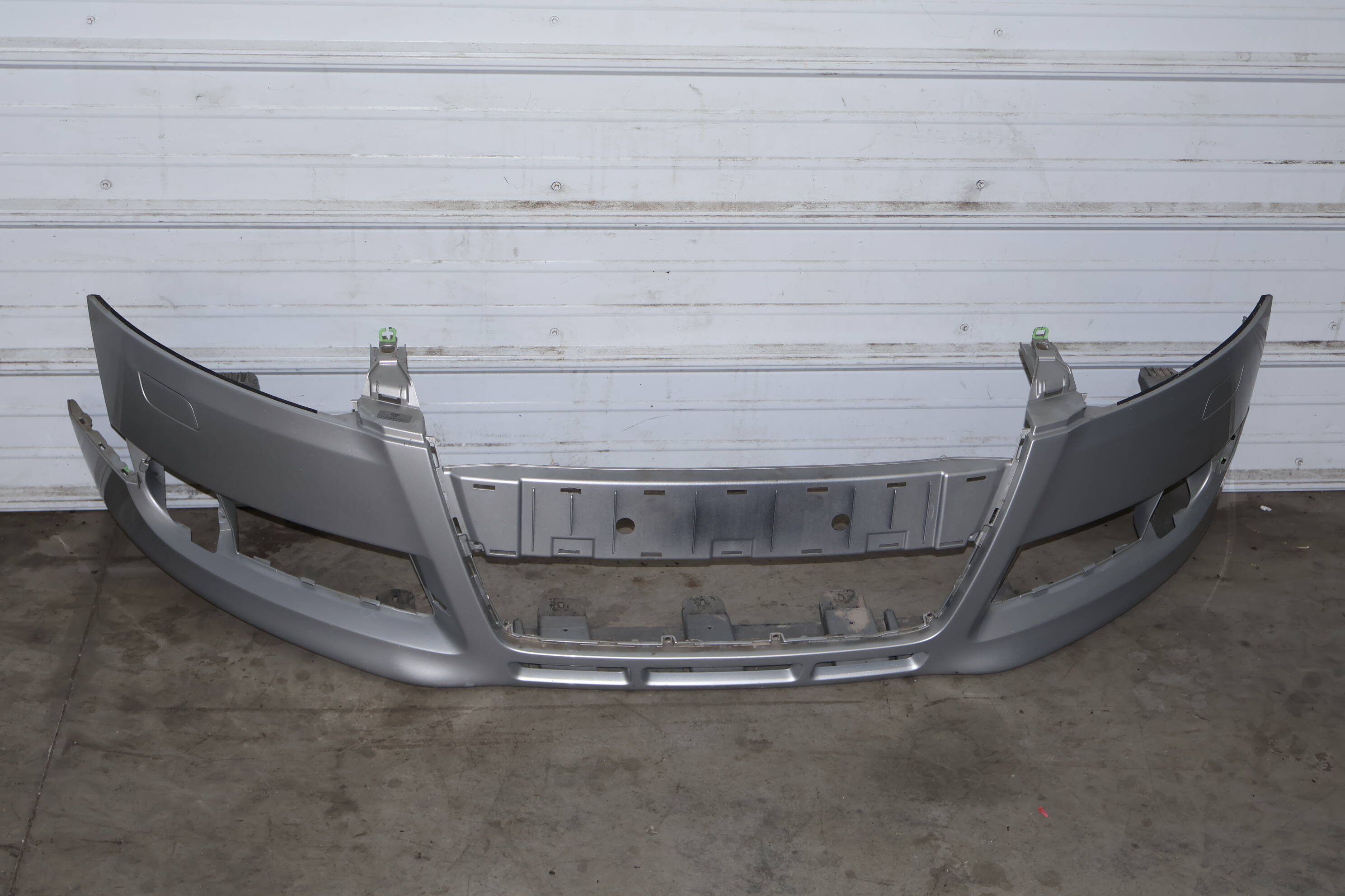 Bumper Cover 8J0807105F