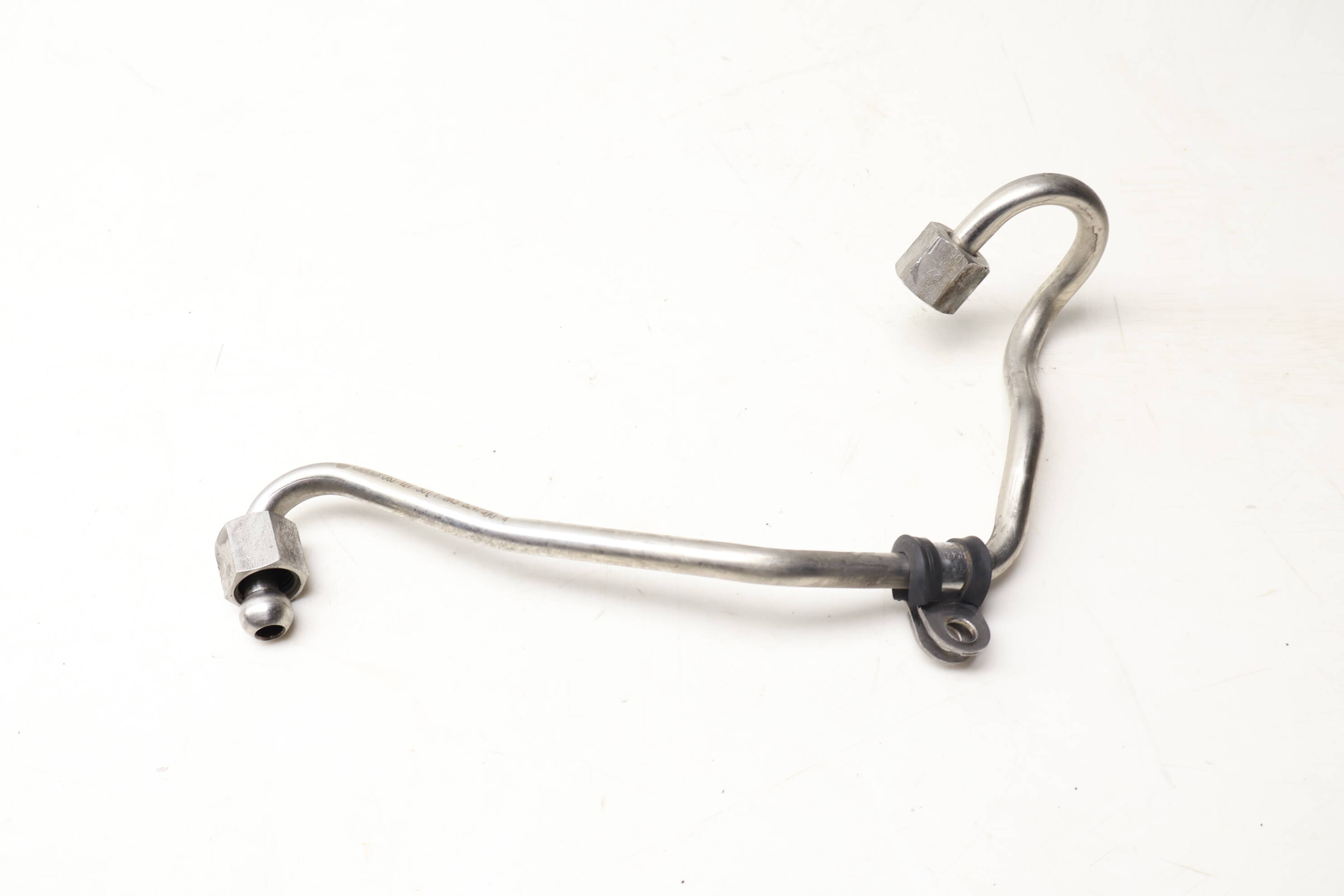 Fuel Line / Pipe 06J127501F