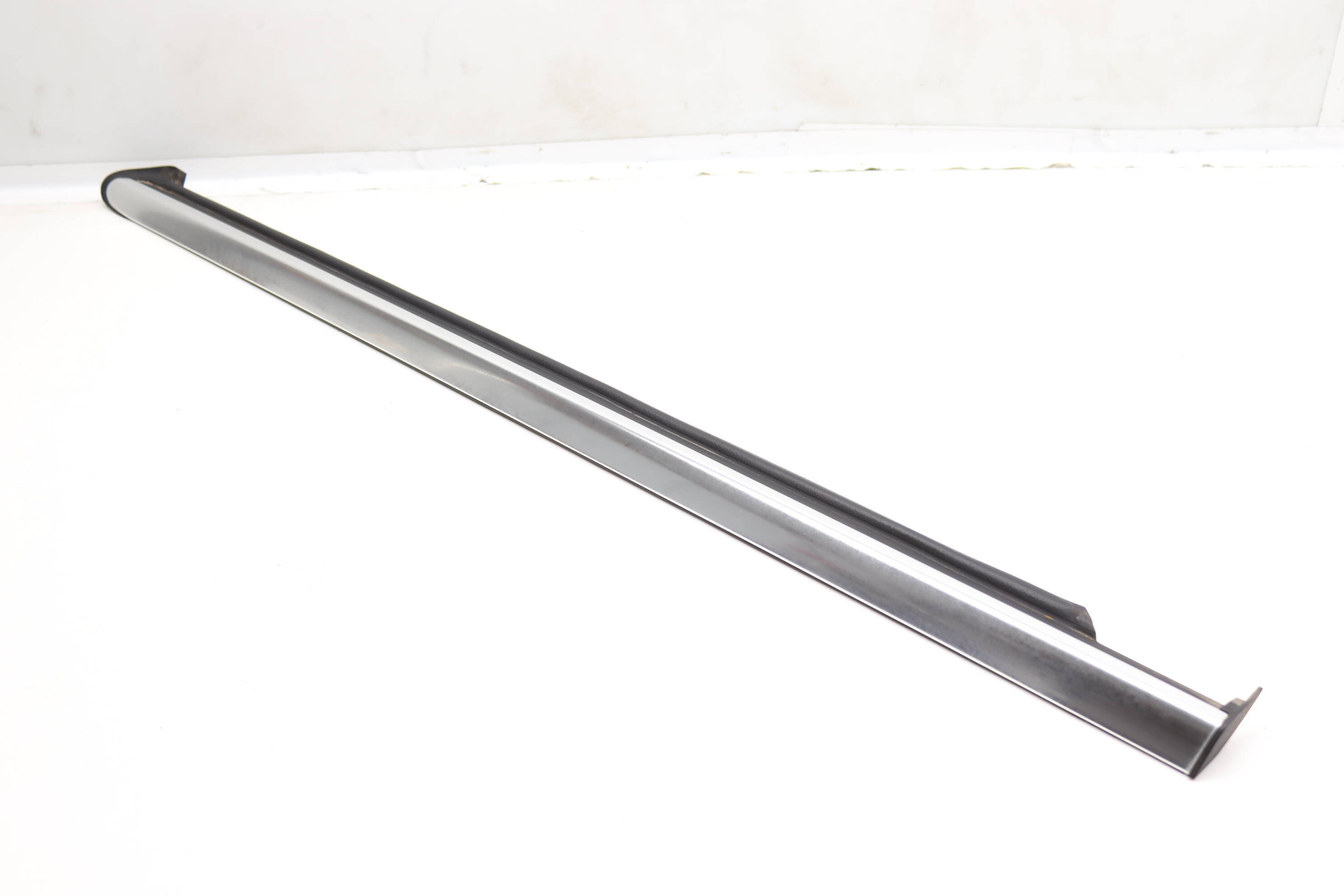 Quarter Panel Window Slot Seal / Trim 1646908280