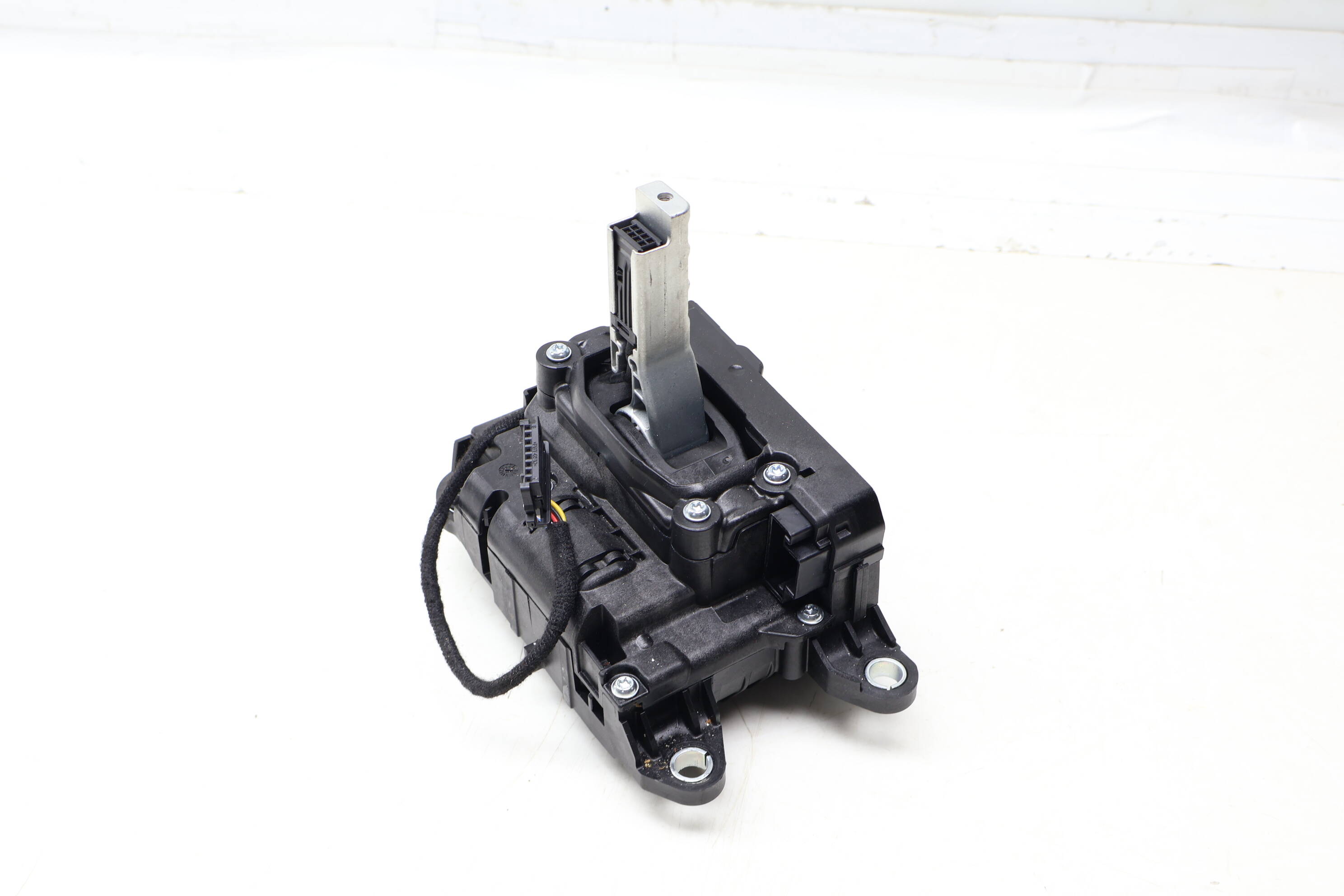 Automatic Shift / Shifter Assembly 8W1713041Q