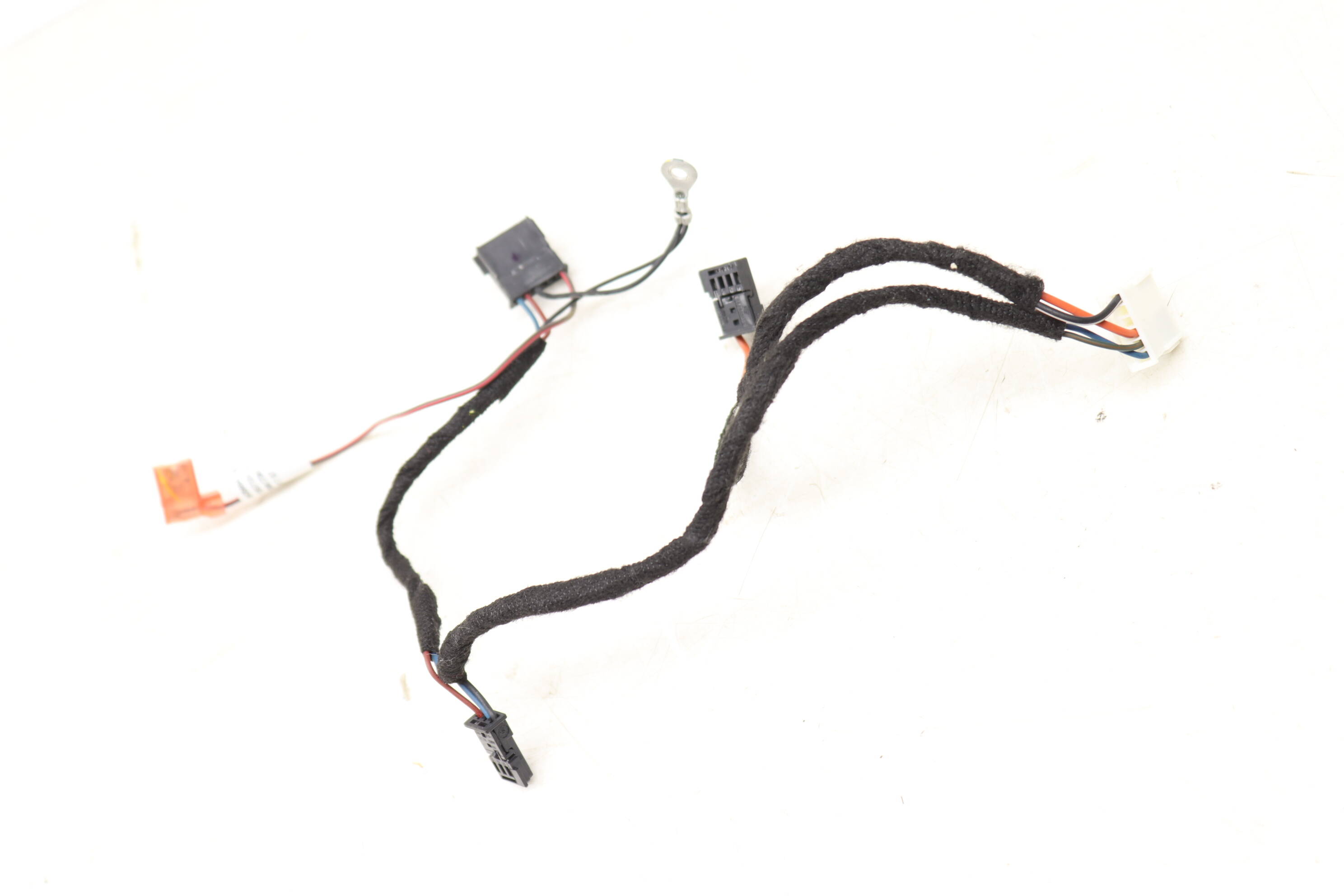 Steering Wheel / Airbag Wiring Harness 32306798540