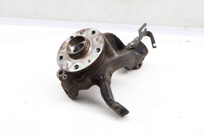 Spindle Knuckle W/ Wheel Bearing 3QF407255E main product photo