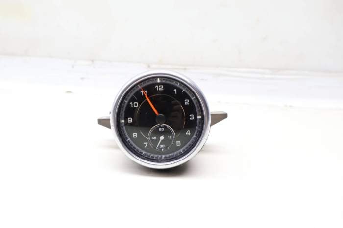 Instrument Cluster Clock 7P5919204D 95864150113 main product photo