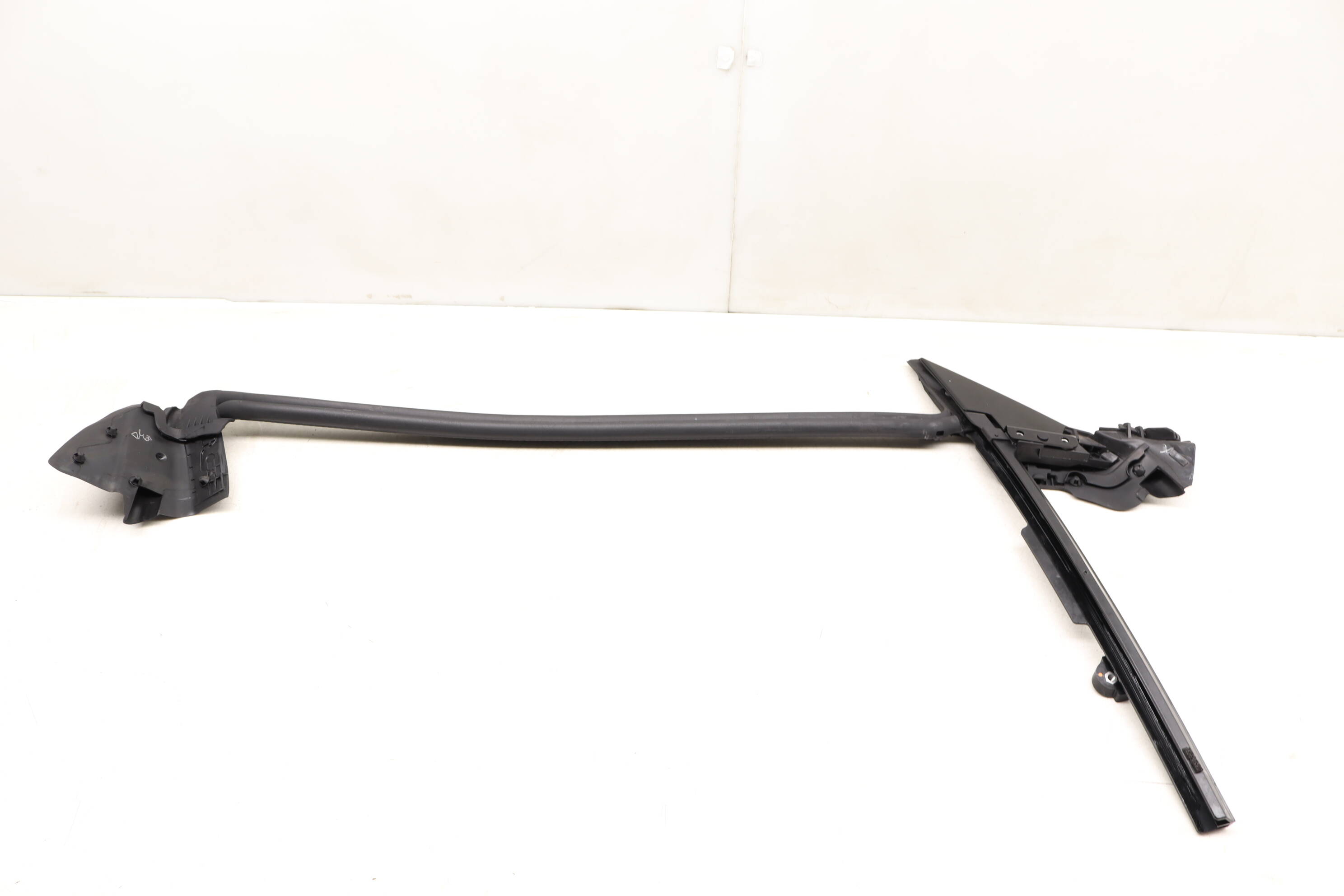 Door Glass Channel Seal 9J1837434