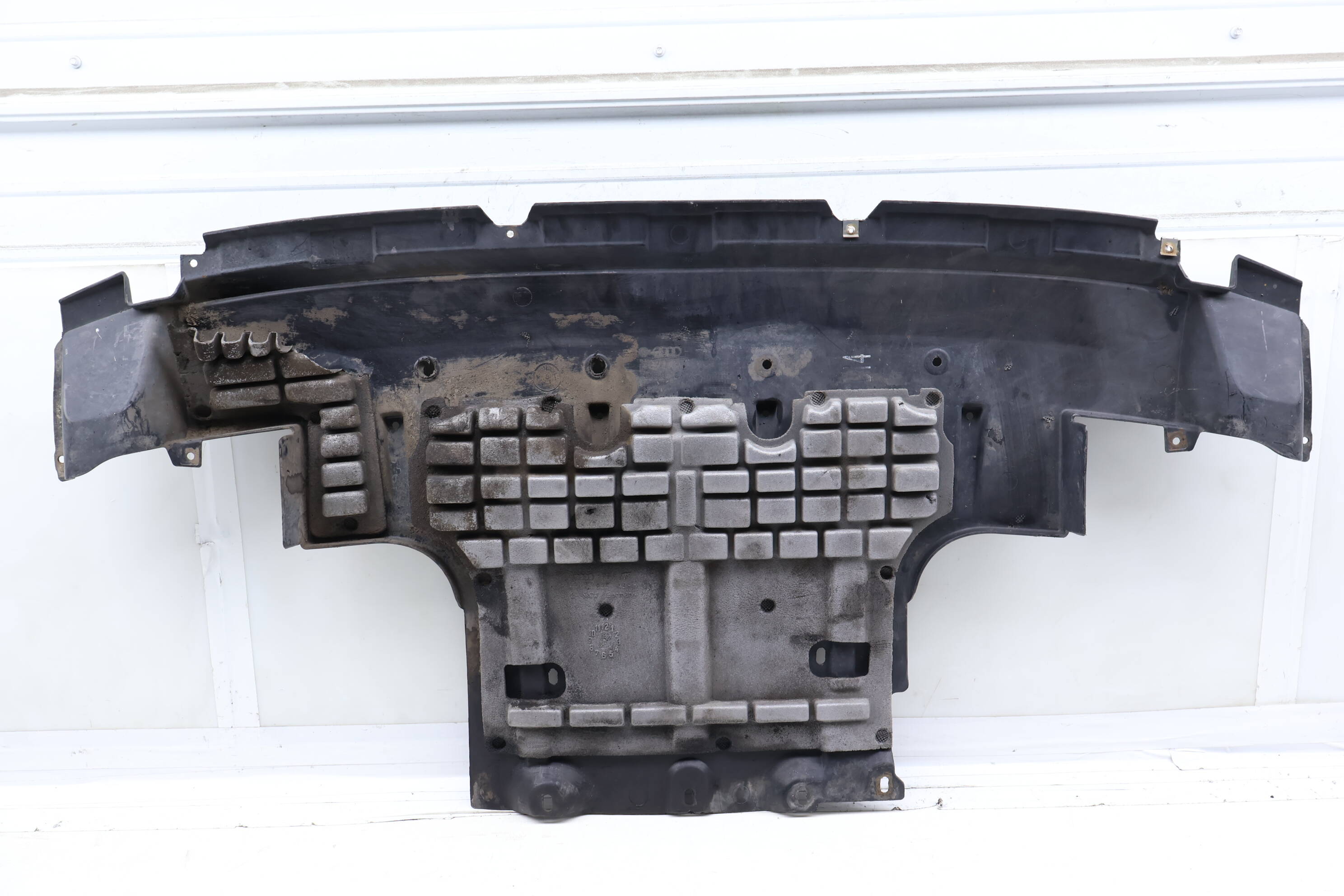 Belly Pan / Sound Baffle 7L8825285C