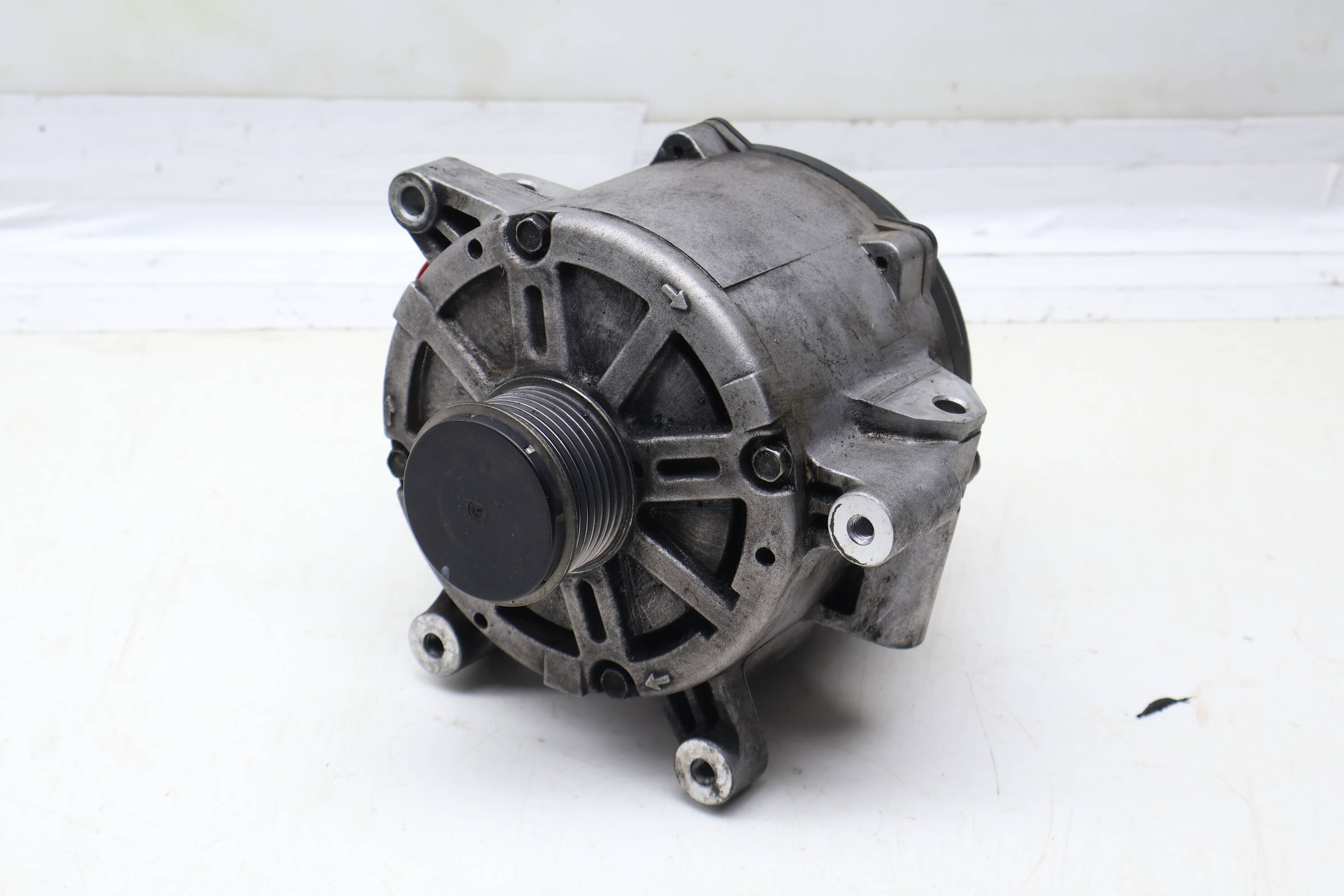 Alternator (190 Amp) 94860302902