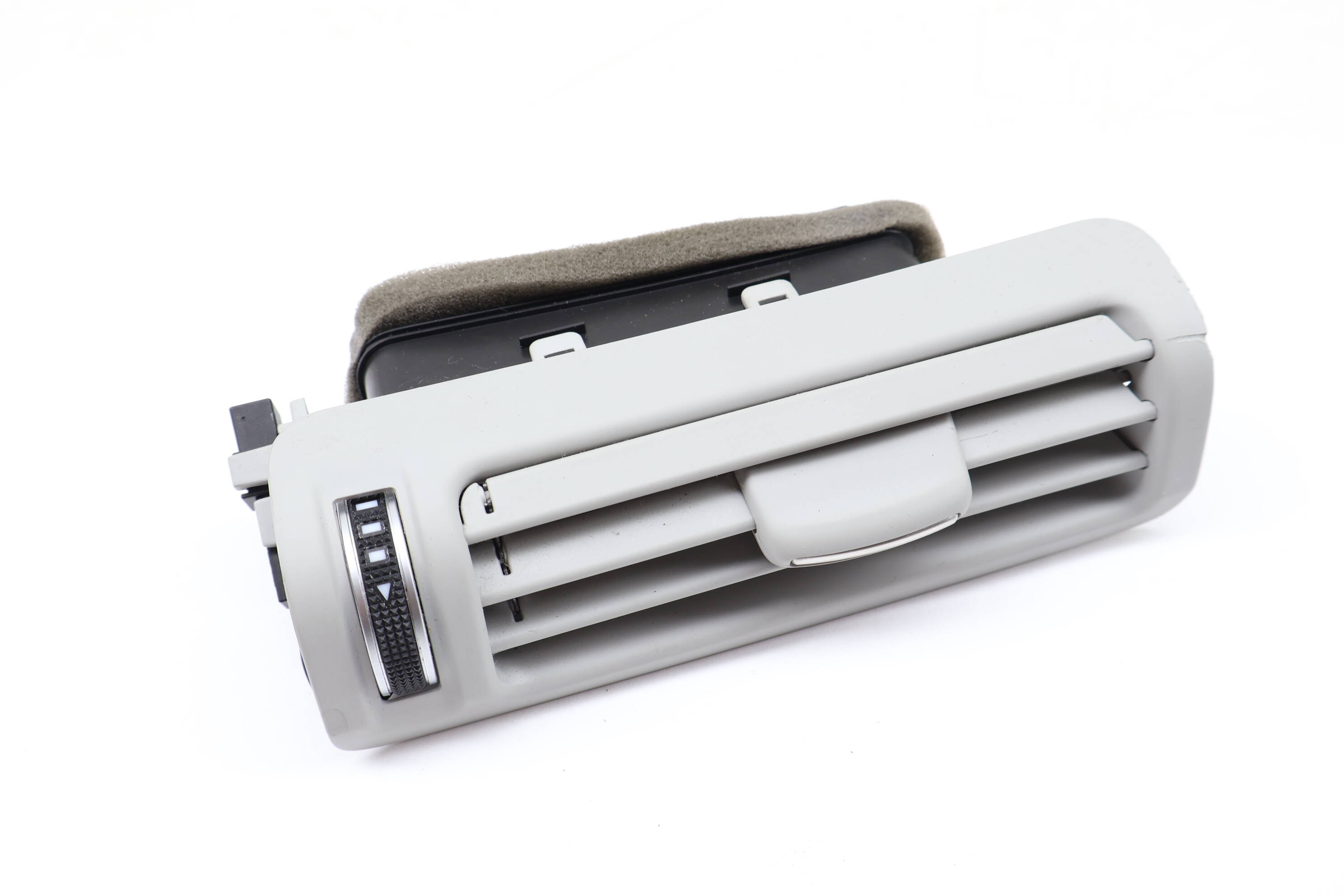 B Pillar Air Vent 4G0819210E