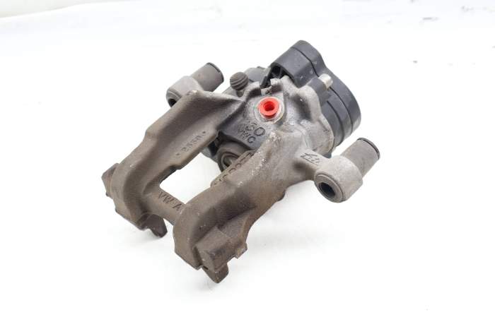 Brake Caliper / Motor 3Q0615424F main product photo