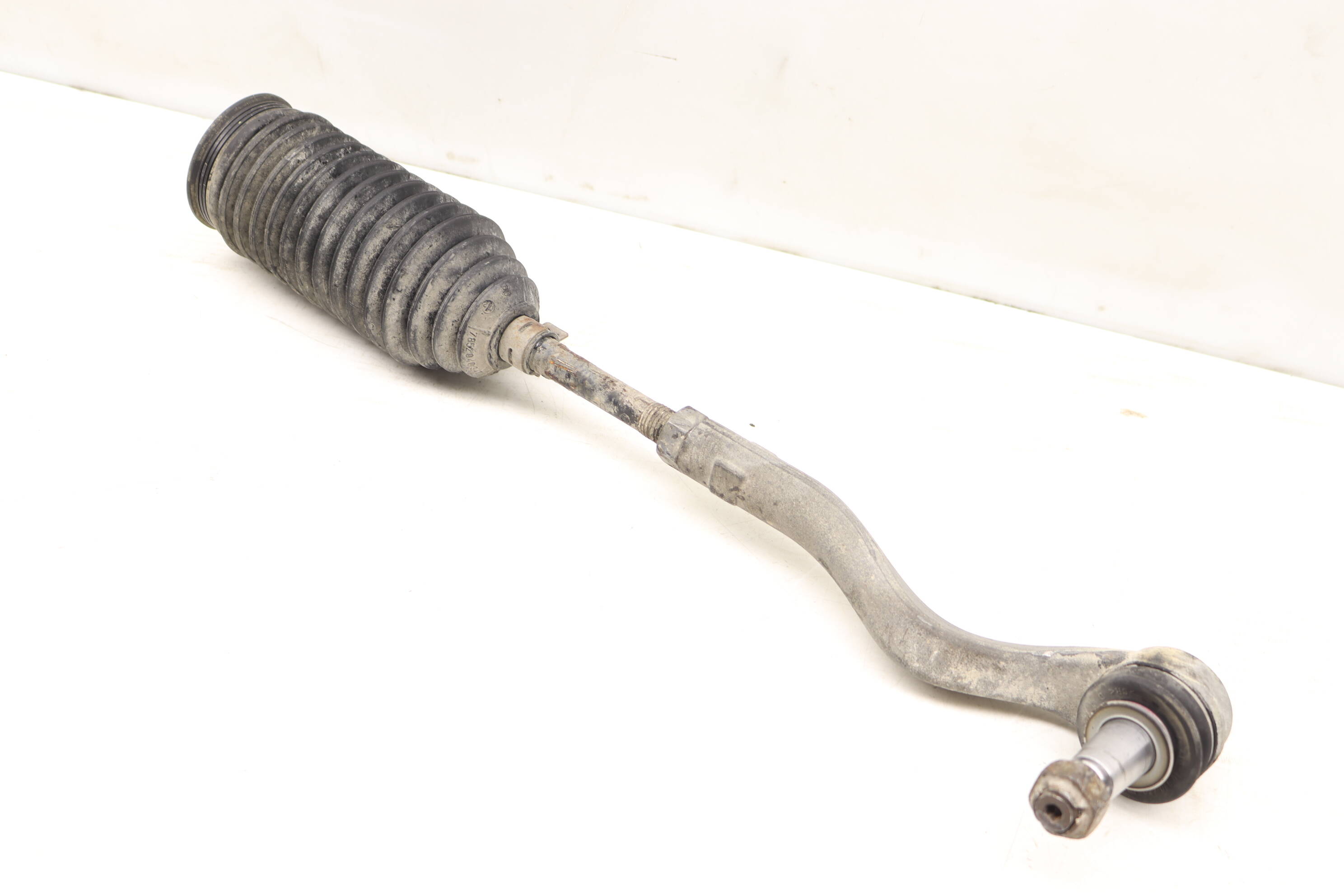 Steering&#x20;Tie&#x20;Rod&#x20;W&#x2F;&#x20;Boot&#x20;2043303403