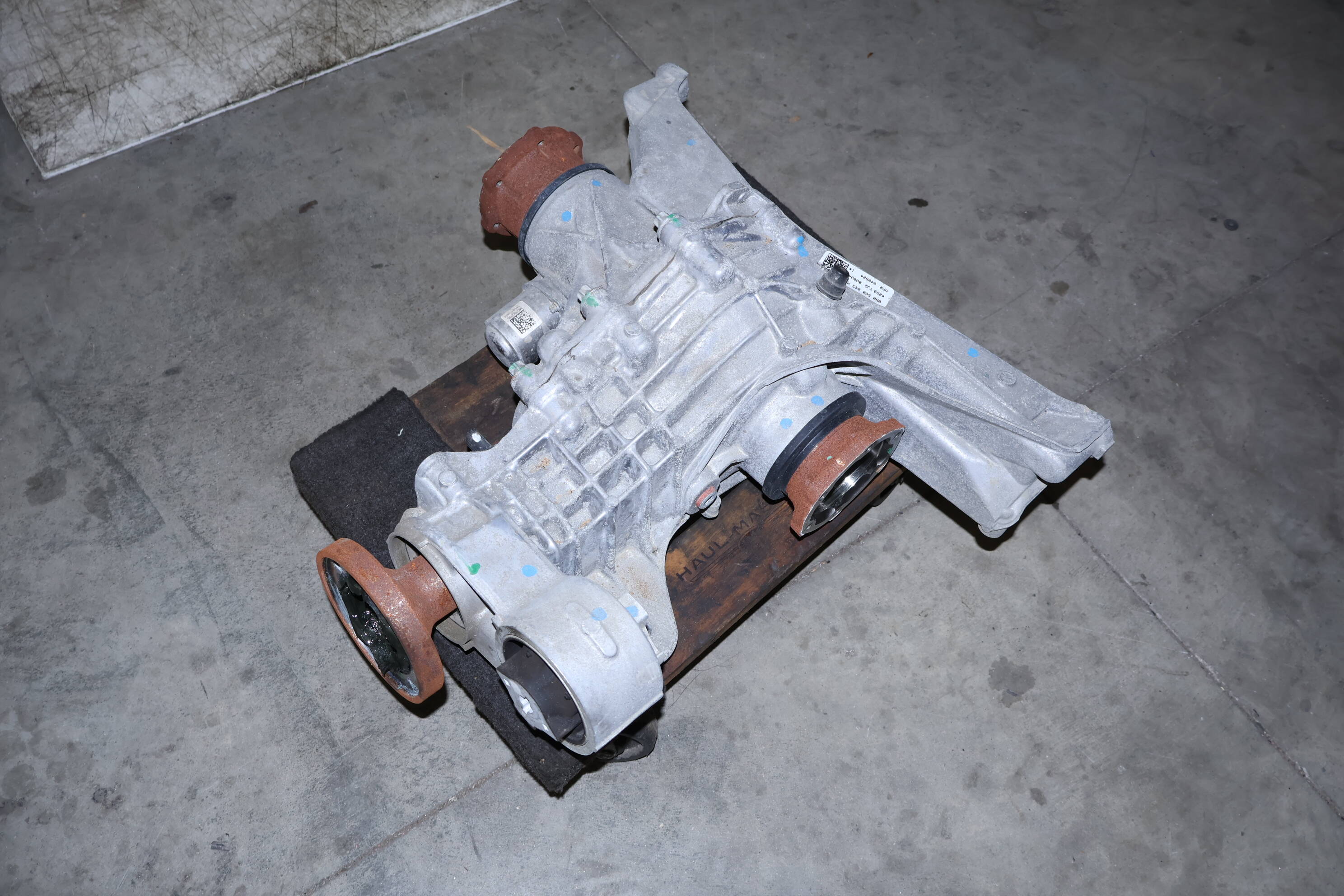 Axle Differential 0B0500043M